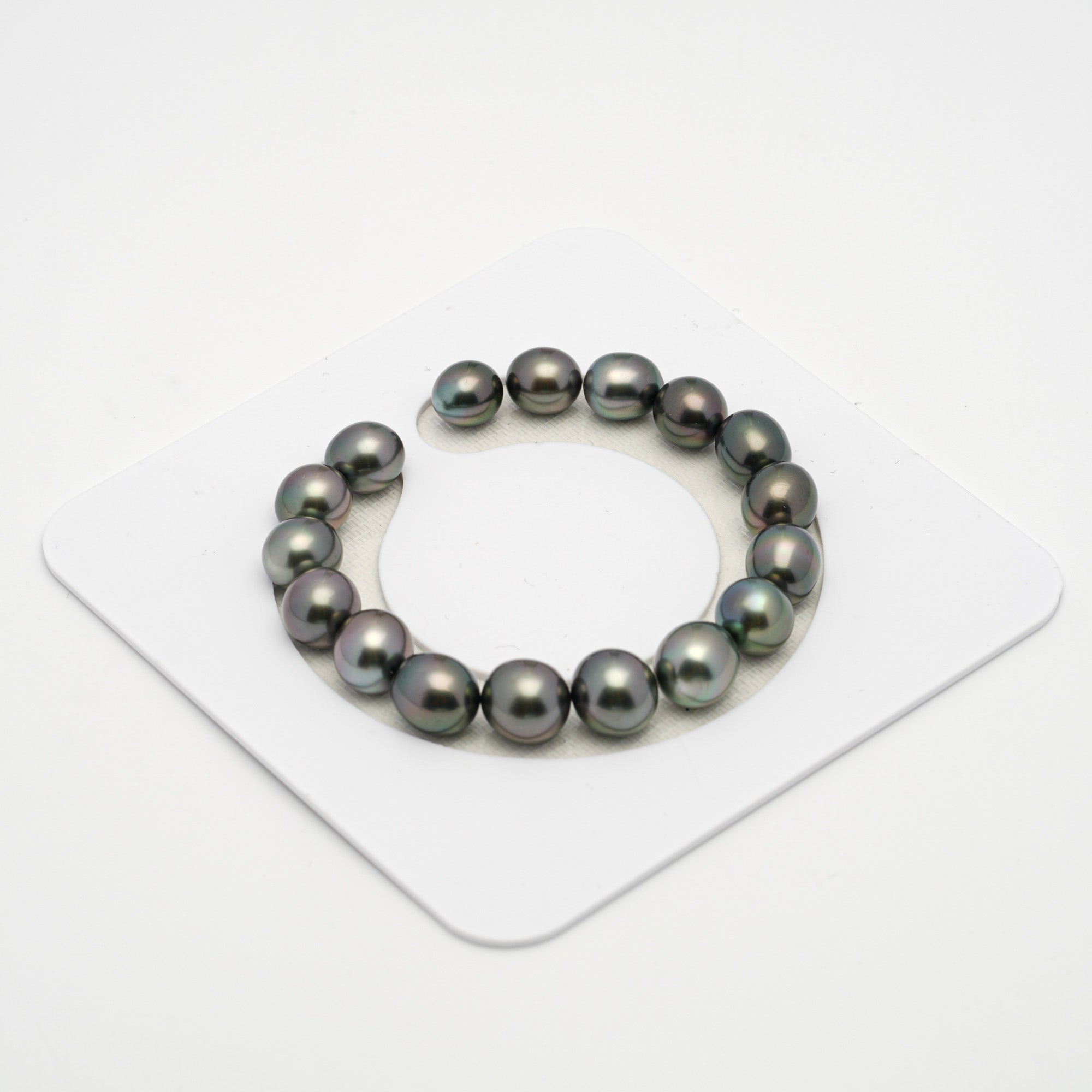 17pcs Green 9-11mm - SB AAA Quality Tahitian Pearl Bracelet BR2146 HL1