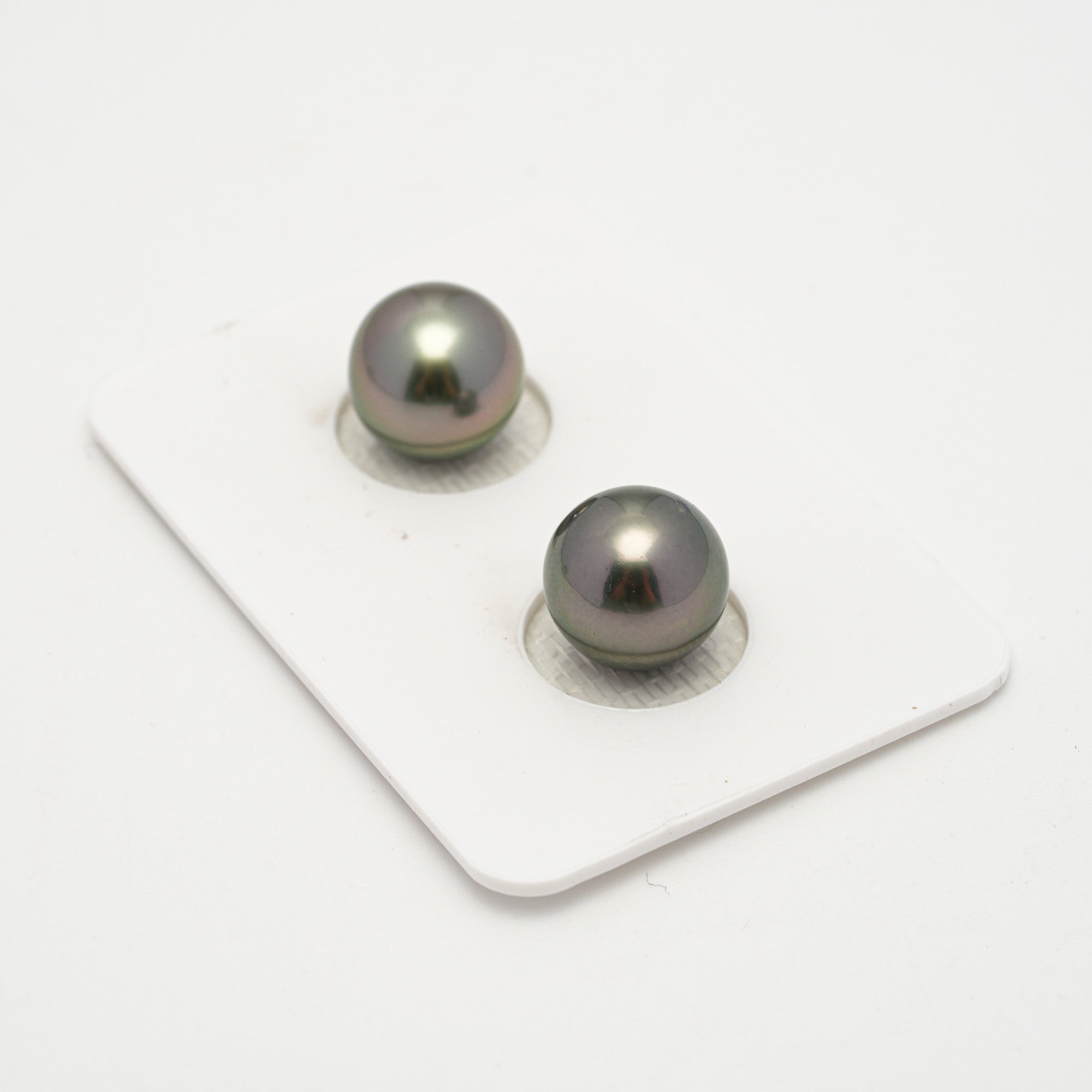 2pcs Olive Green 10.1-10.2mm - NR AAA Quality Tahitian Pearl Pair ER1605 OR11