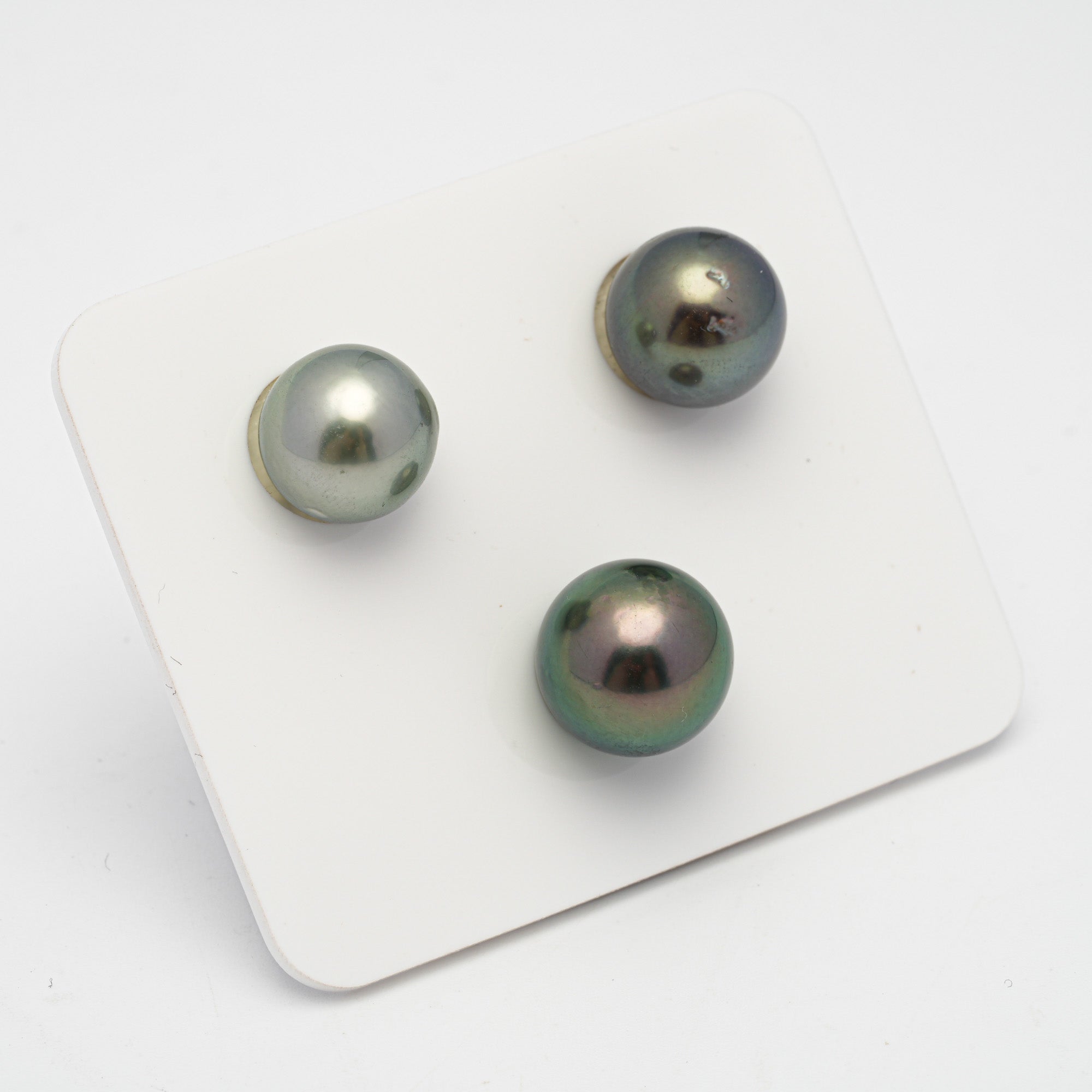 Tahitian Pearls CMWPEARLS