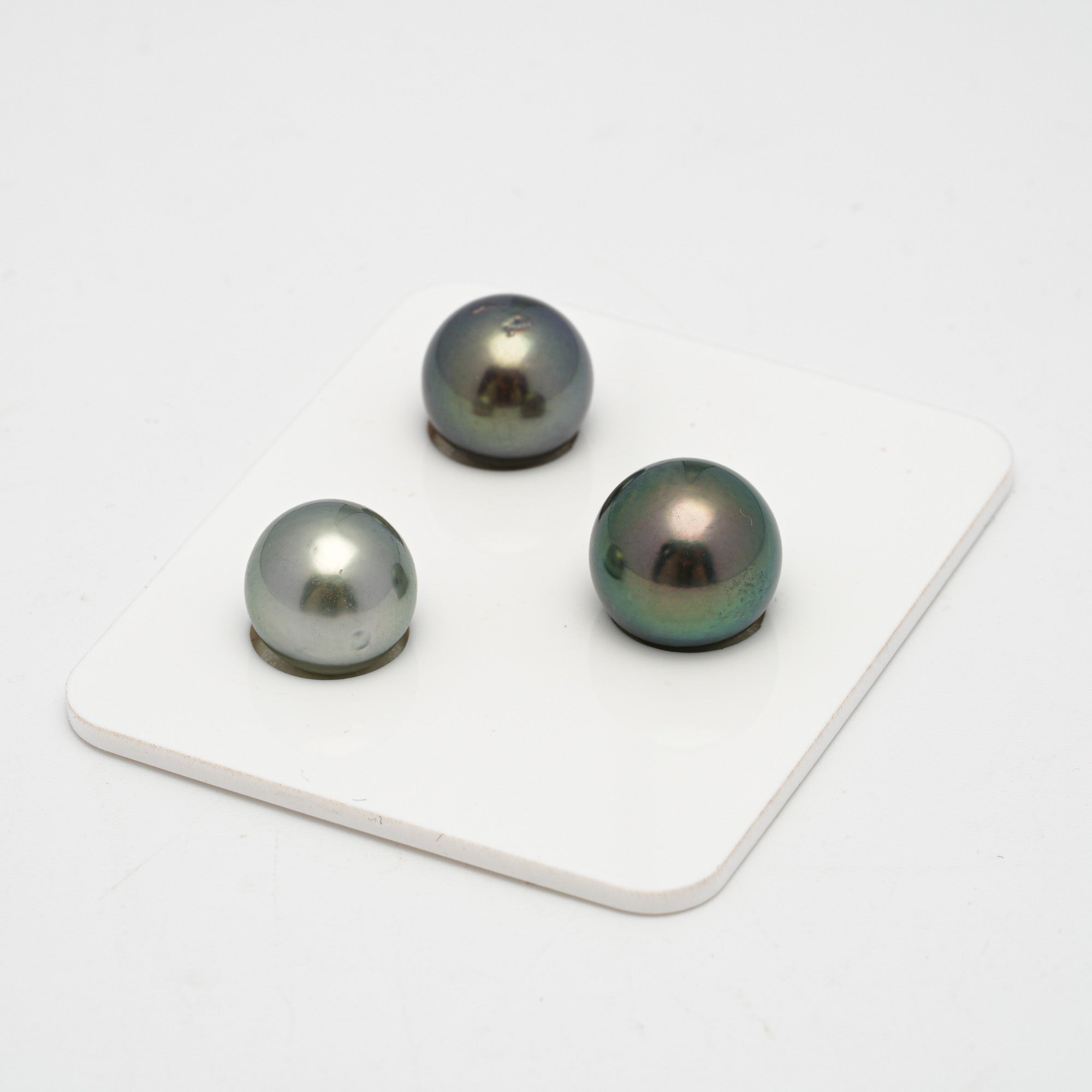 Tahitian Pearls CMWPEARLS