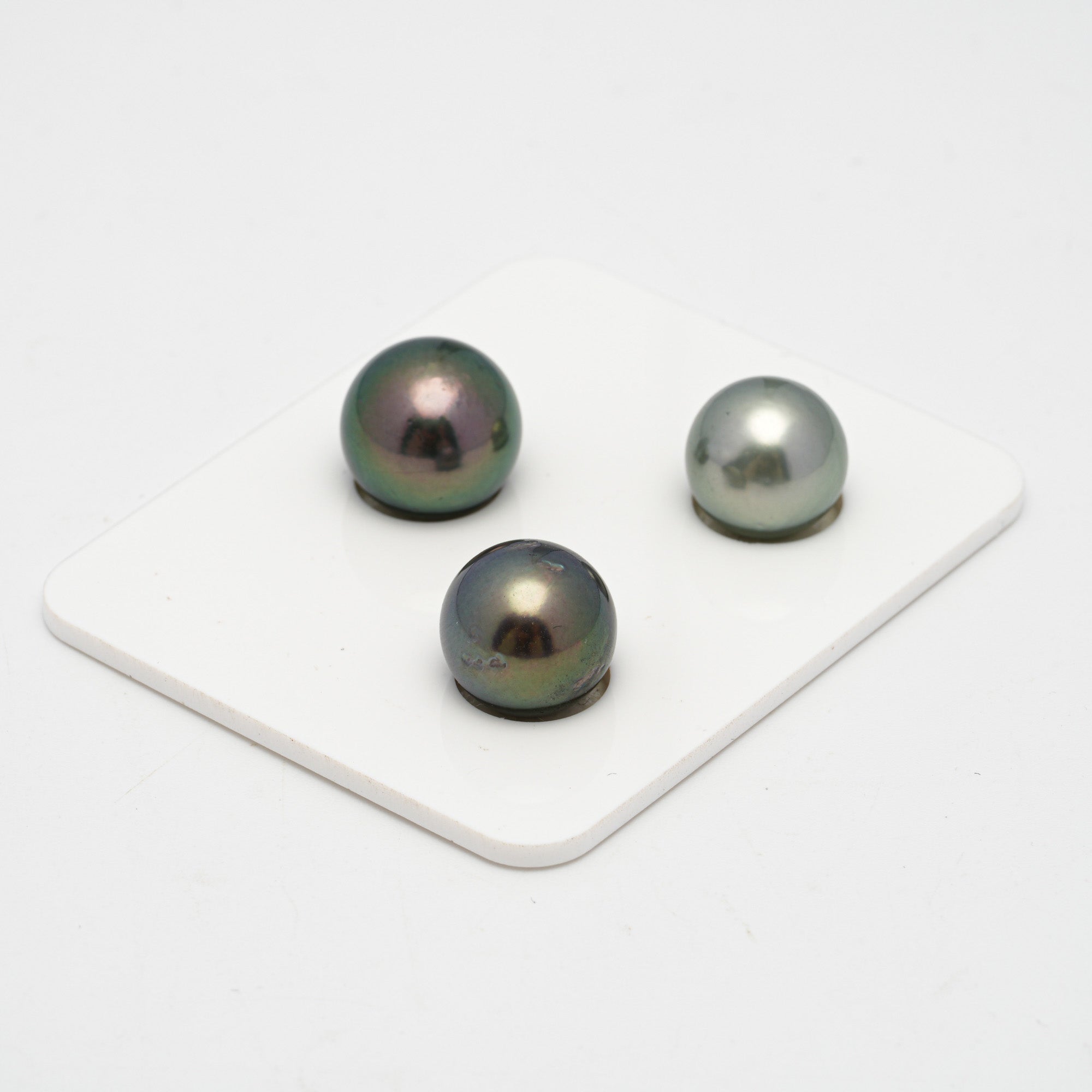 Tahitian Pearls CMWPEARLS