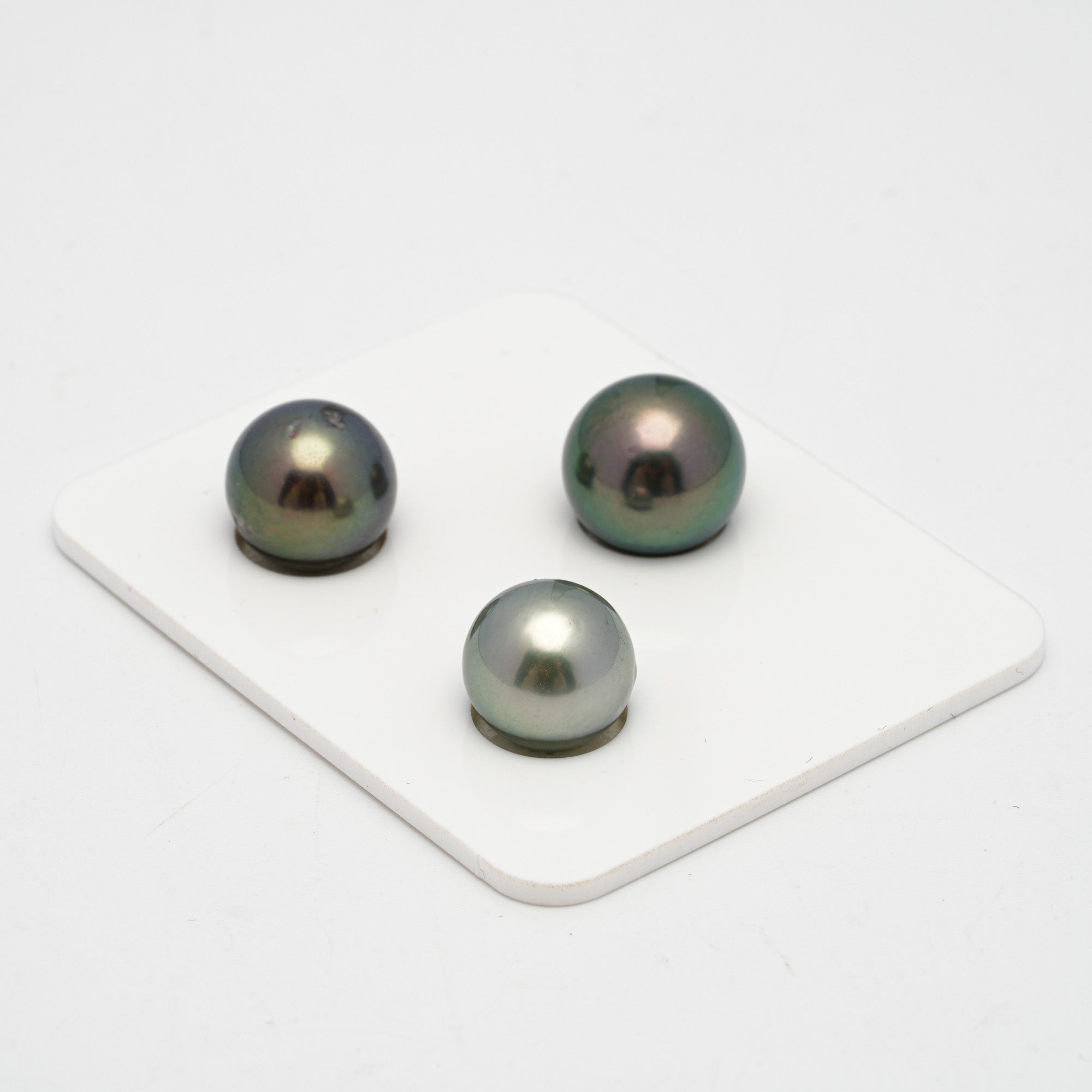 Tahitian Pearls CMWPEARLS