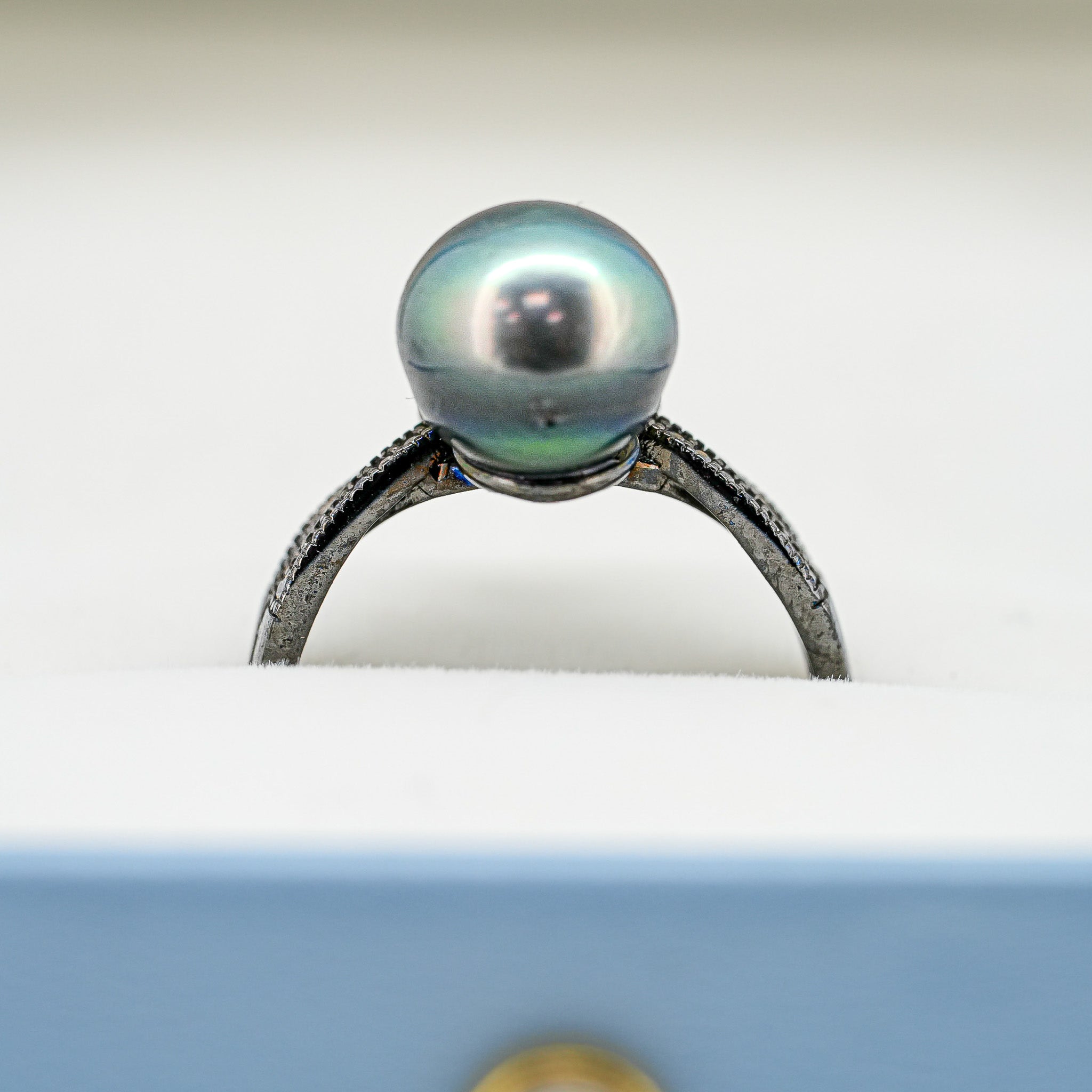Tahitian Pearls CMWPEARLS
