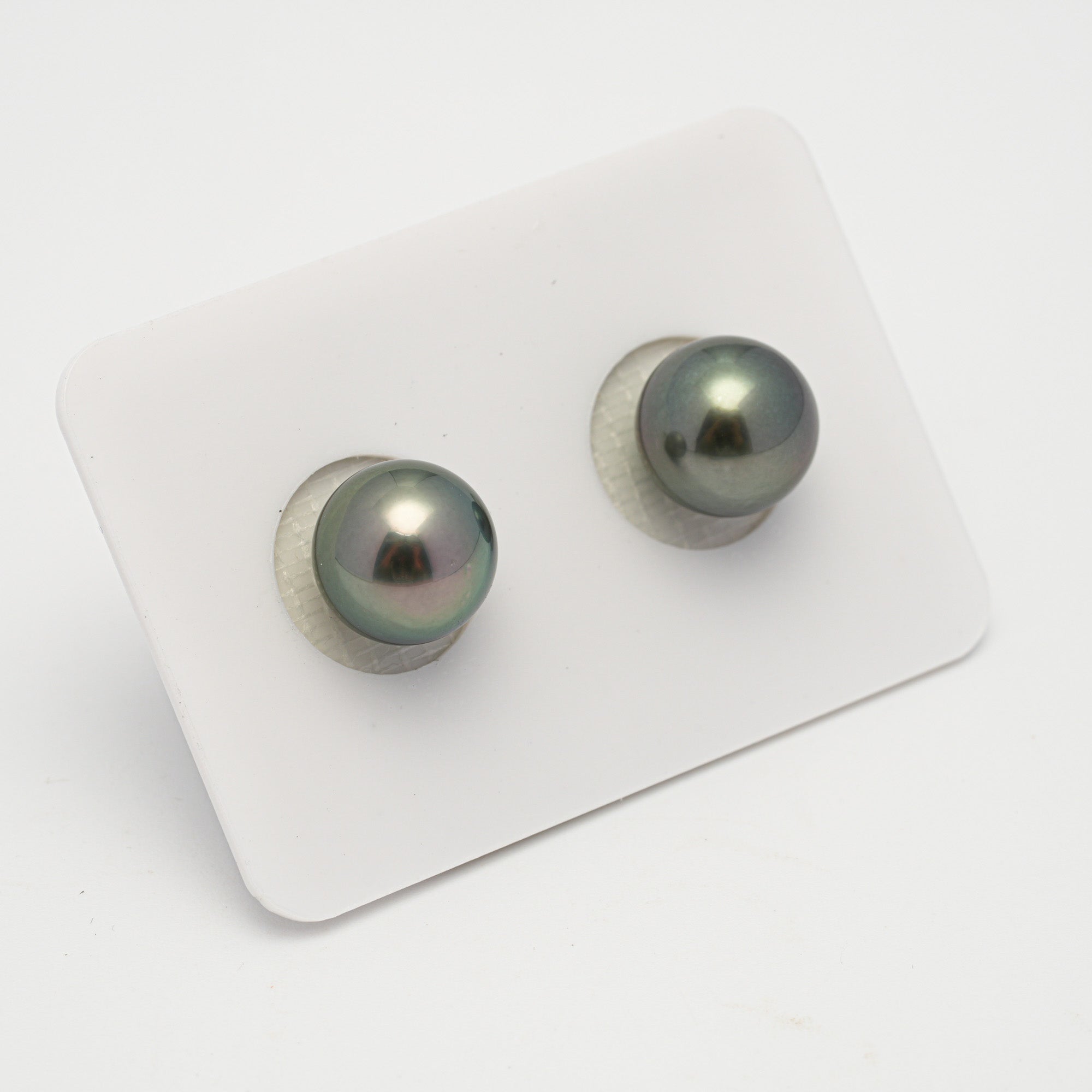 2pcs Green 10.1-10.2mm - SR AAA Quality Tahitian Pearl Pair ER1611 OR11