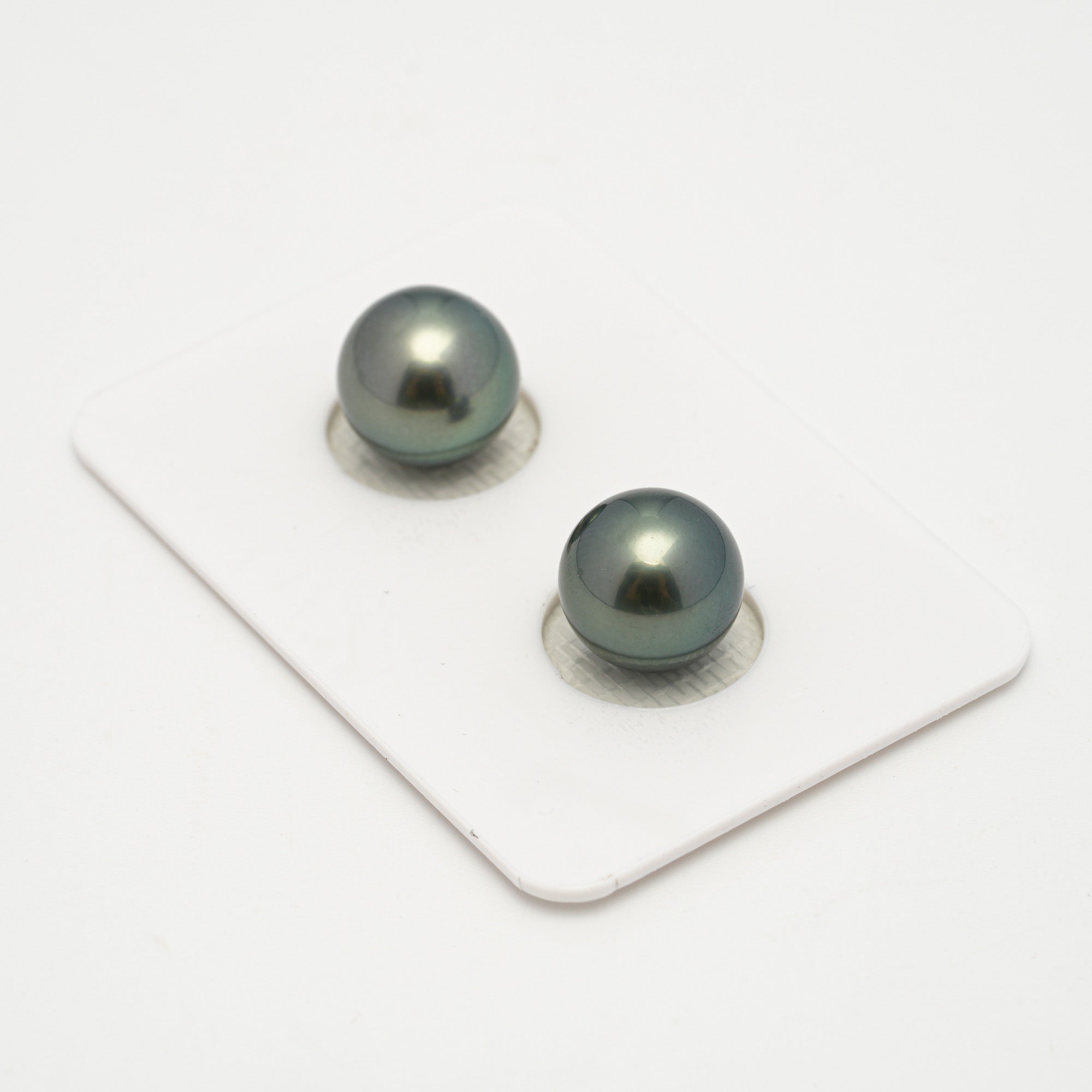 2pcs Green 10-10.2mm - SR AAA Quality Tahitian Pearl Pair ER1616 OR11