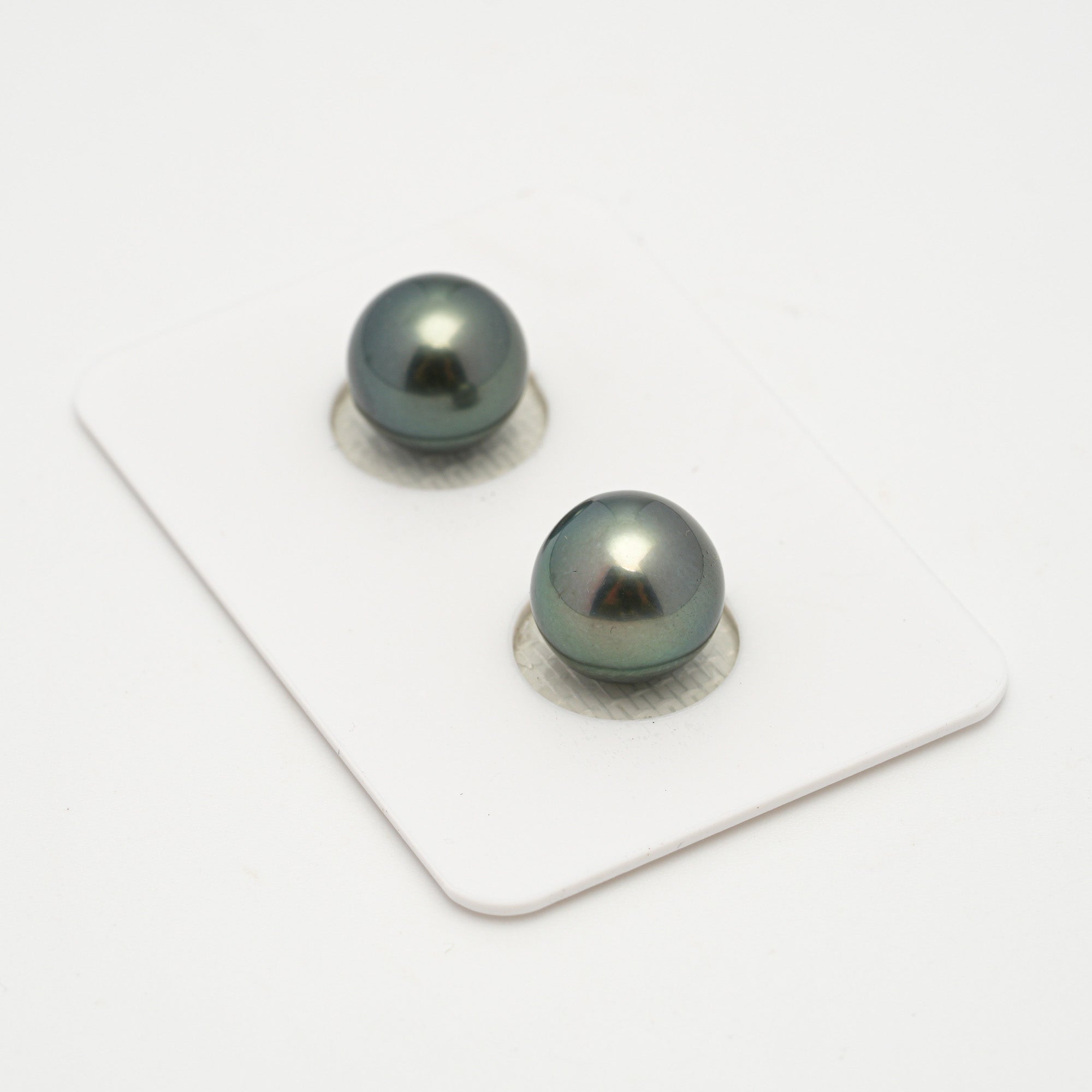 2pcs Green 10-10.2mm - SR AAA Quality Tahitian Pearl Pair ER1616 OR11