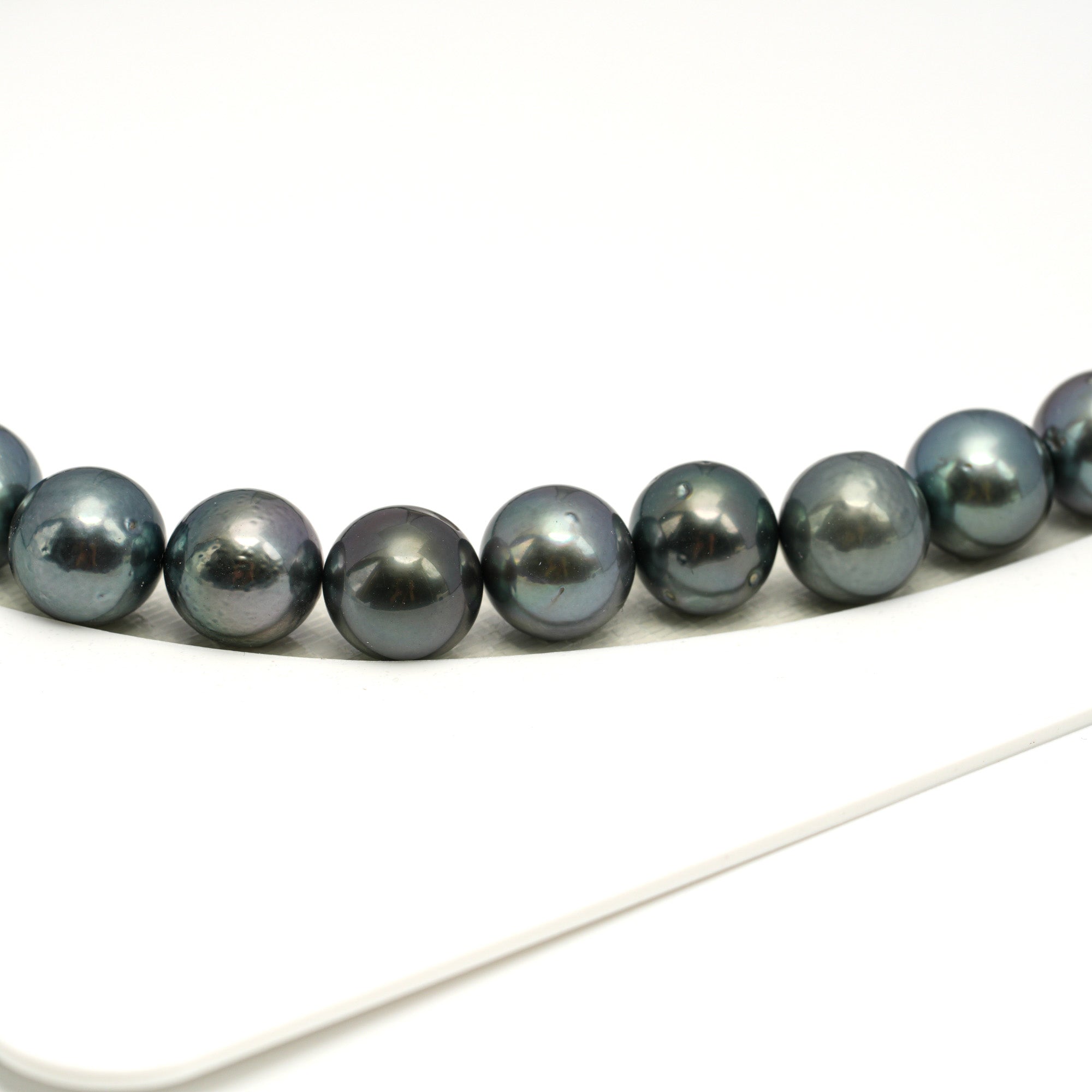 Tahitian Pearls CMWPEARLS