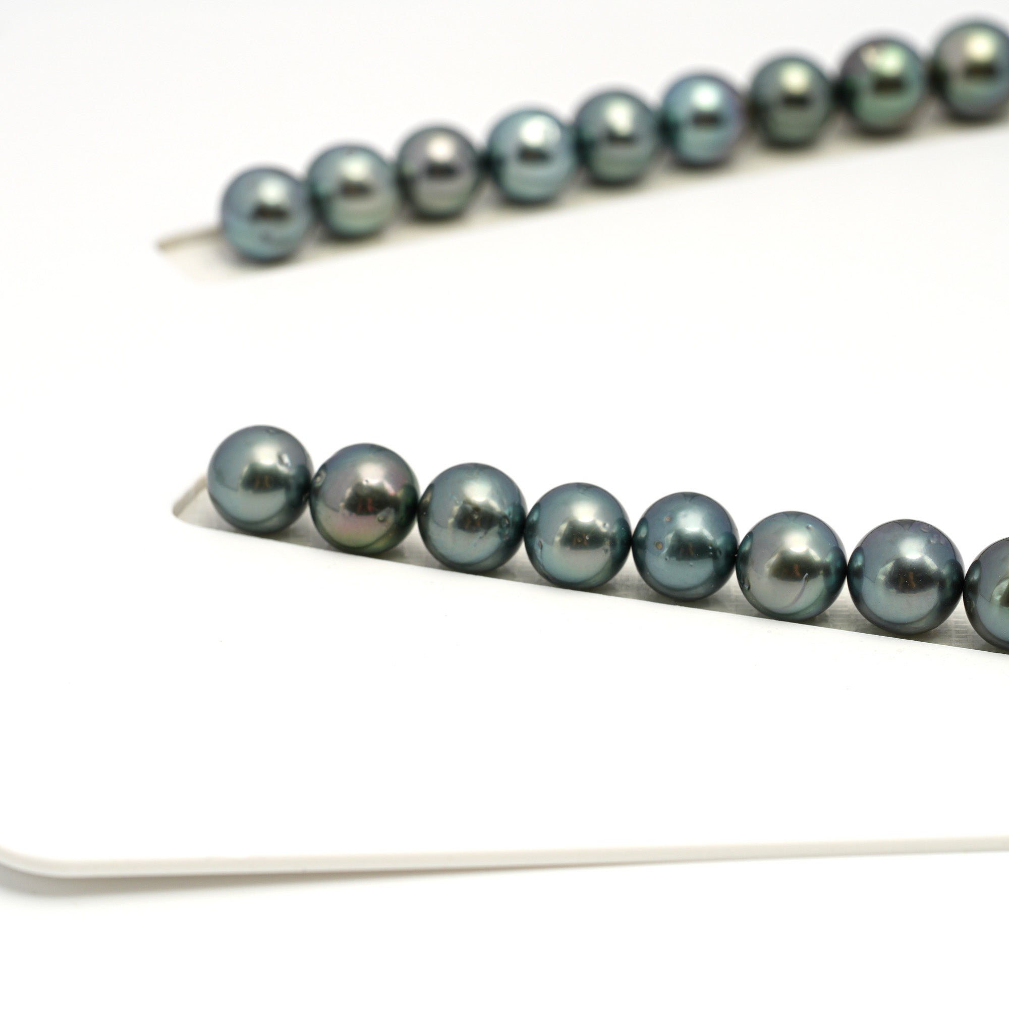 Tahitian Pearls CMWPEARLS