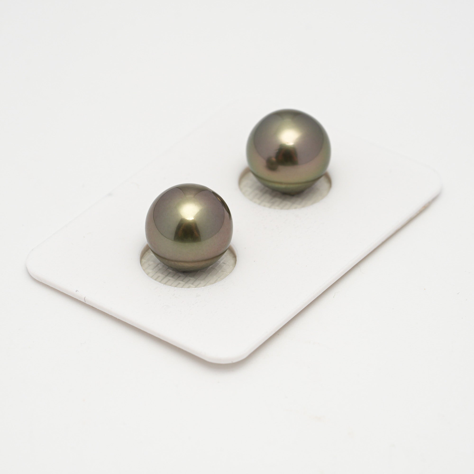 2pcs Olive Green 11.1mm - SR AAA Quality Tahitian Pearl Pair ER1623 OR11