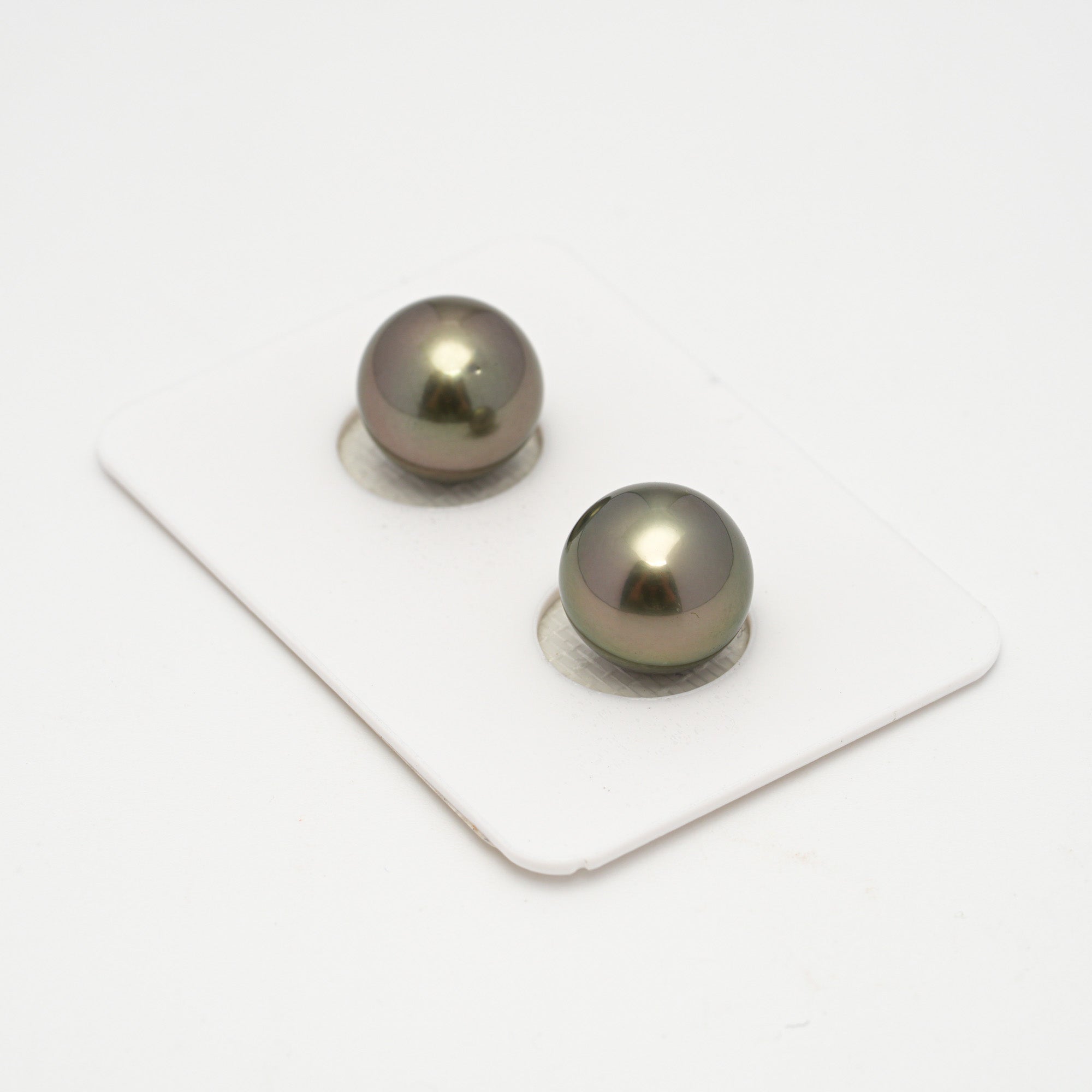 2pcs Olive Green 11.1mm - SR AAA Quality Tahitian Pearl Pair ER1623 OR11