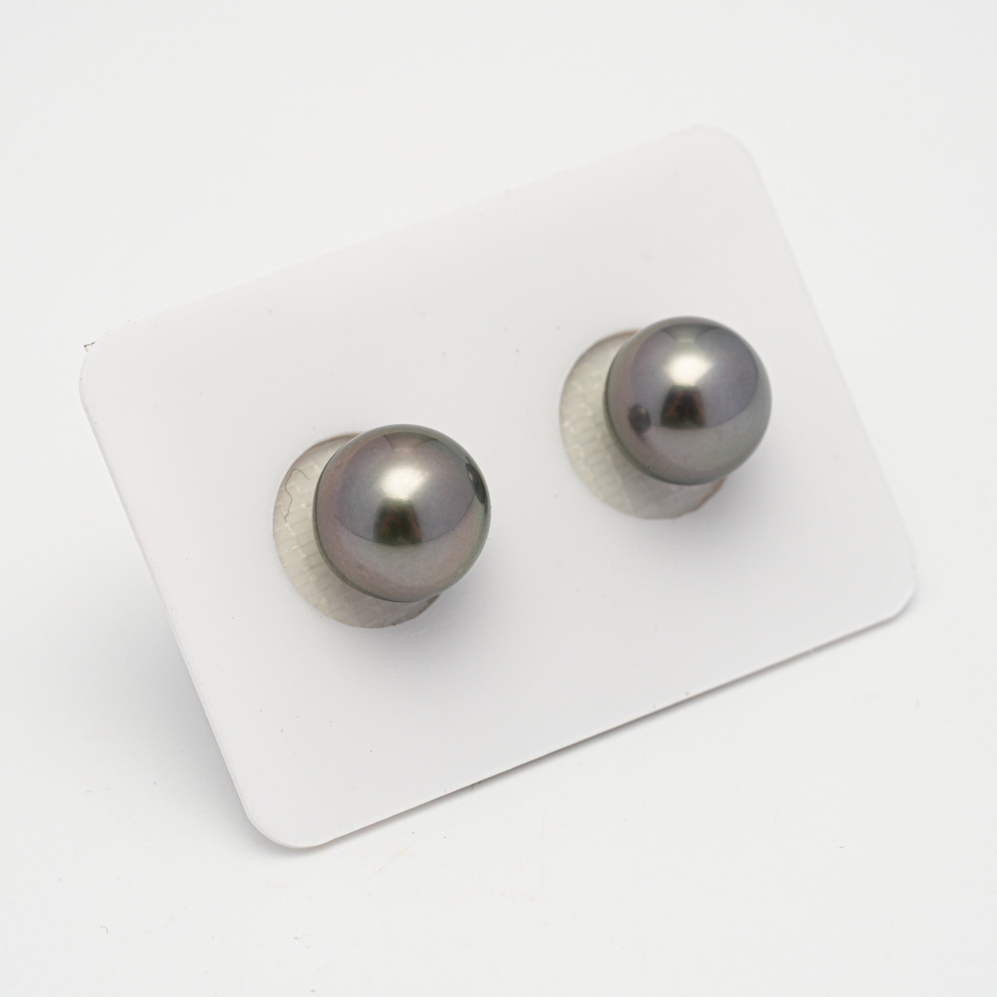 Tahitian Pearls CMWPEARLS