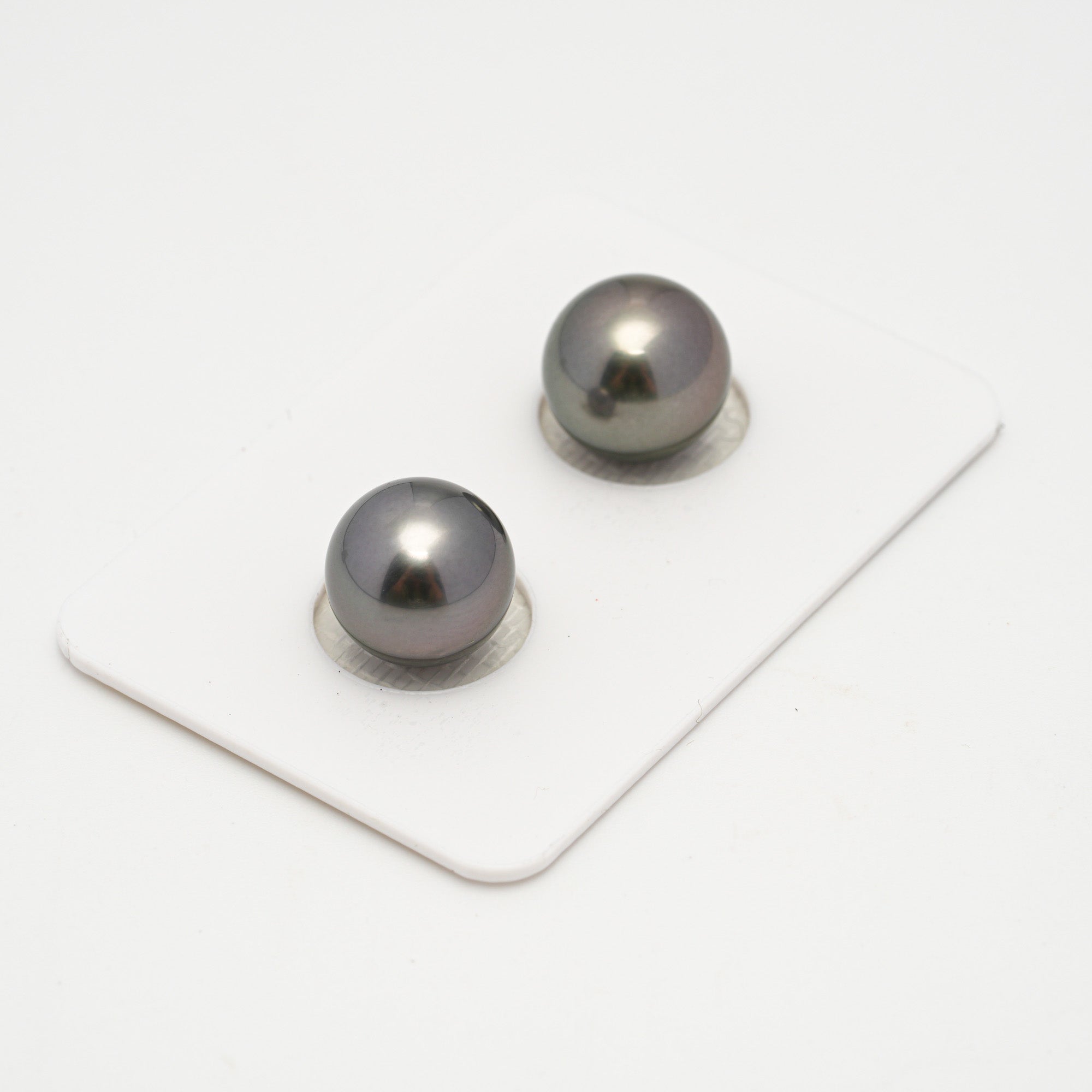 Tahitian Pearls CMWPEARLS