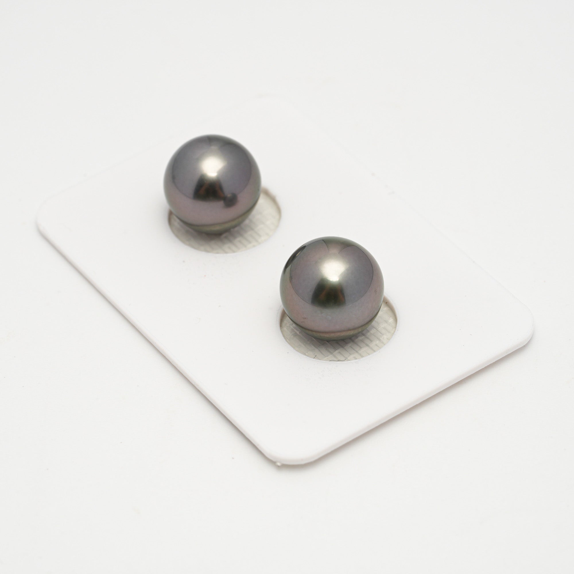 Tahitian Pearls CMWPEARLS