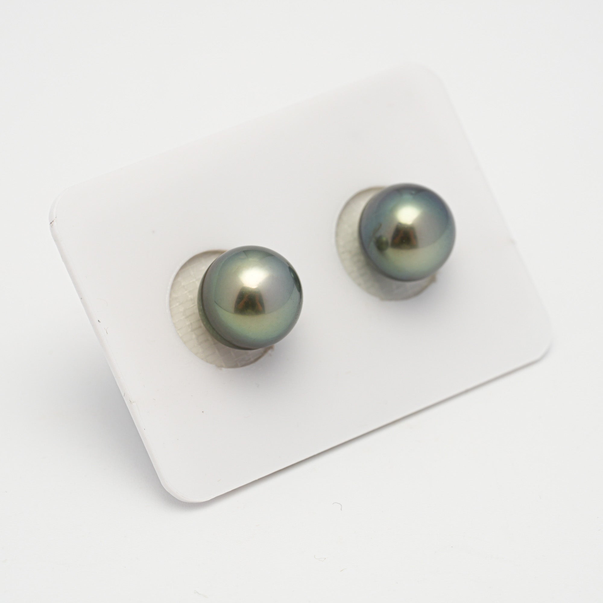 Tahitian Pearls CMWPEARLS