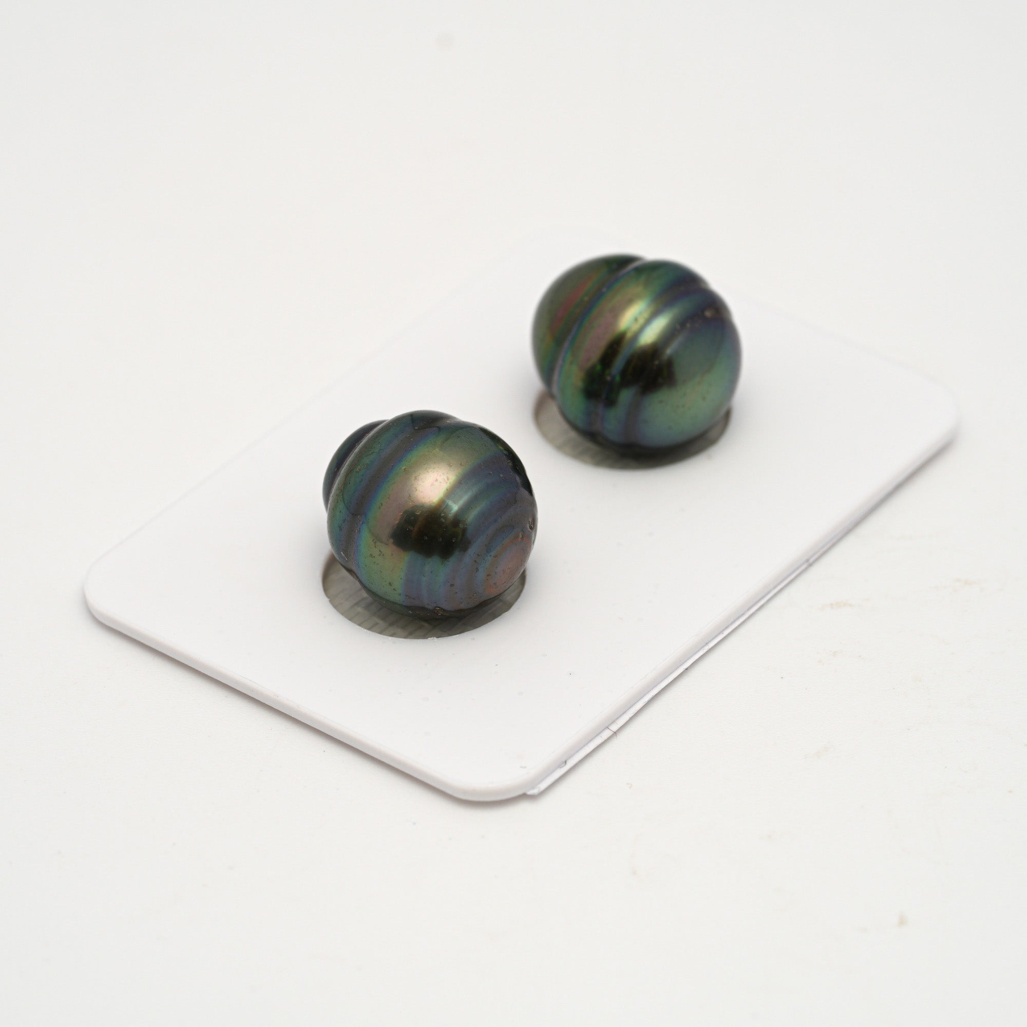 2pcs "High Luster" Green 12.2-12.4mm - CL AAA/AA Quality Tahitian Pearl Pair ER1719 CMP9