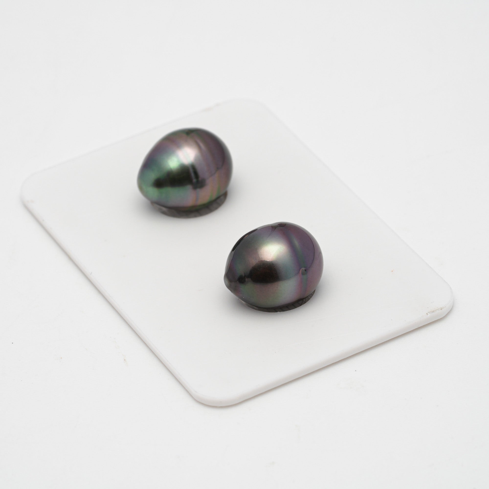 2pcs "High Luster" Purple 9.5-9.8mm - SB AAA Quality Tahitian Pearl Pair ER1407 OR7
