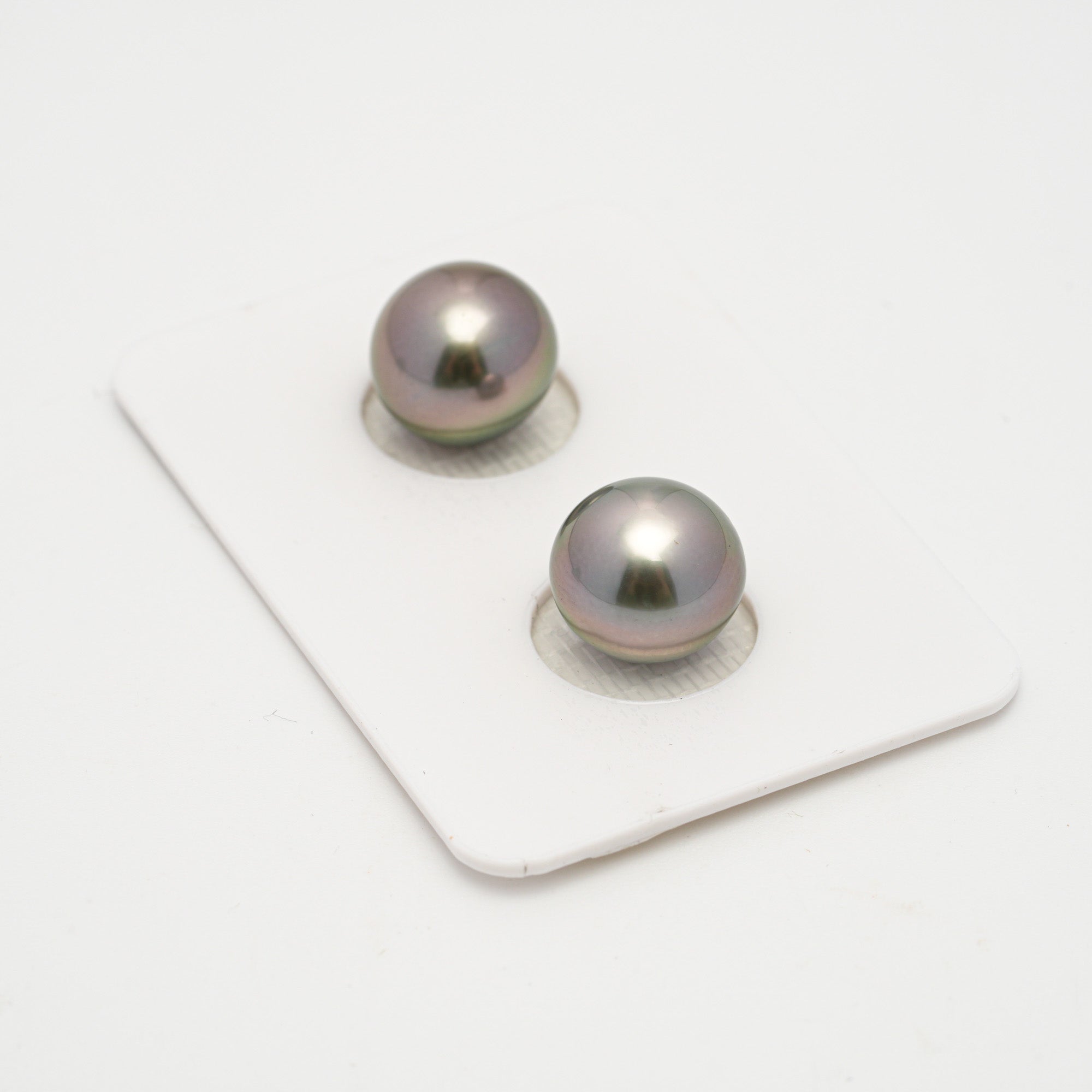 2pcs Cherry 10.6mm - SR/NR AAA Quality Tahitian Pearl Pair ER1635 OR11