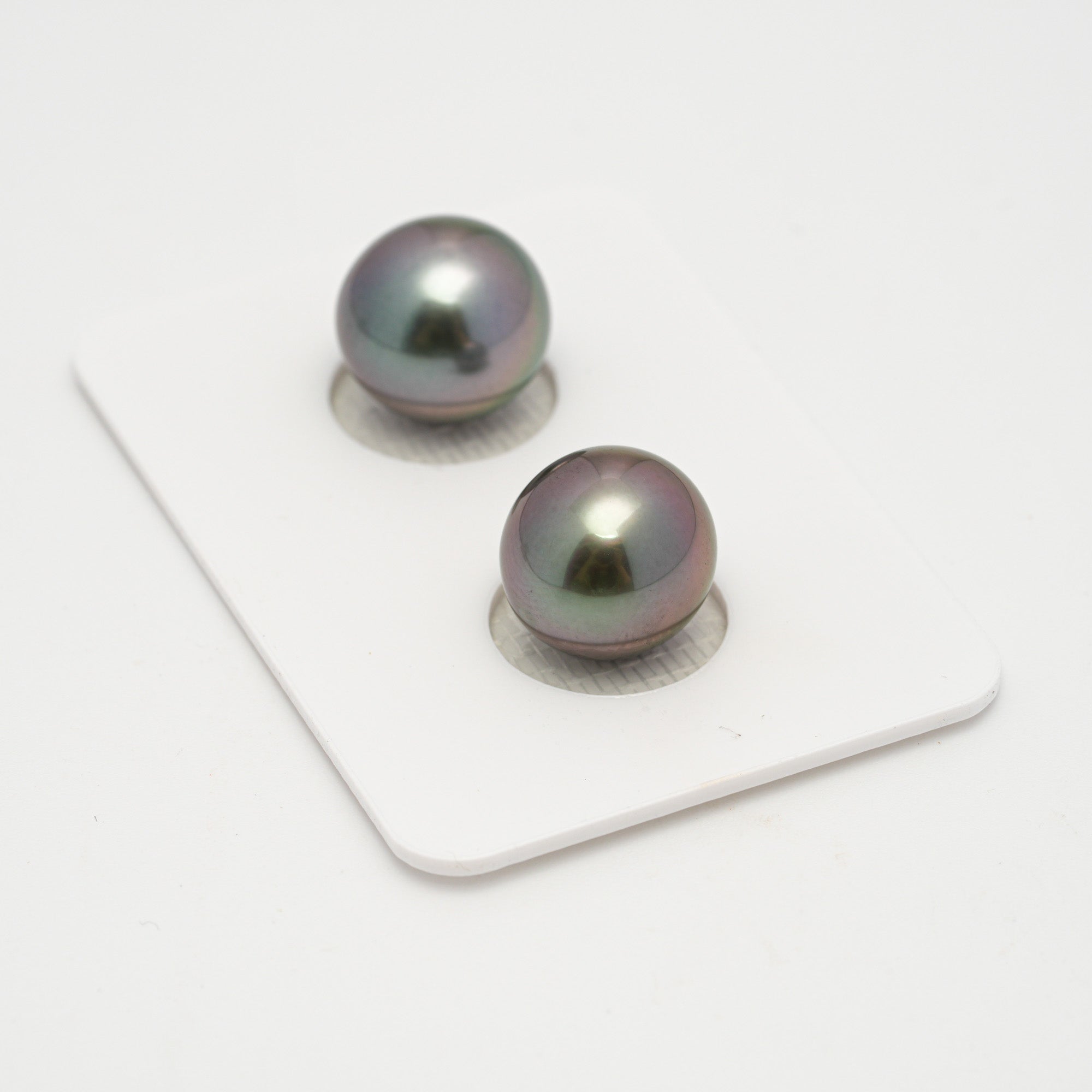 2pcs Cherry 10.9-11.2mm - OV TOP Quality Tahitian Pearl Pair ER1637 OR11