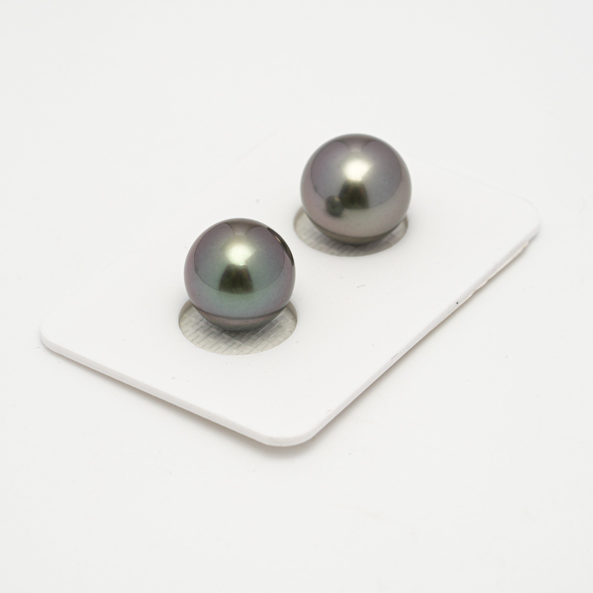 Tahitian Pearls CMWPEARLS