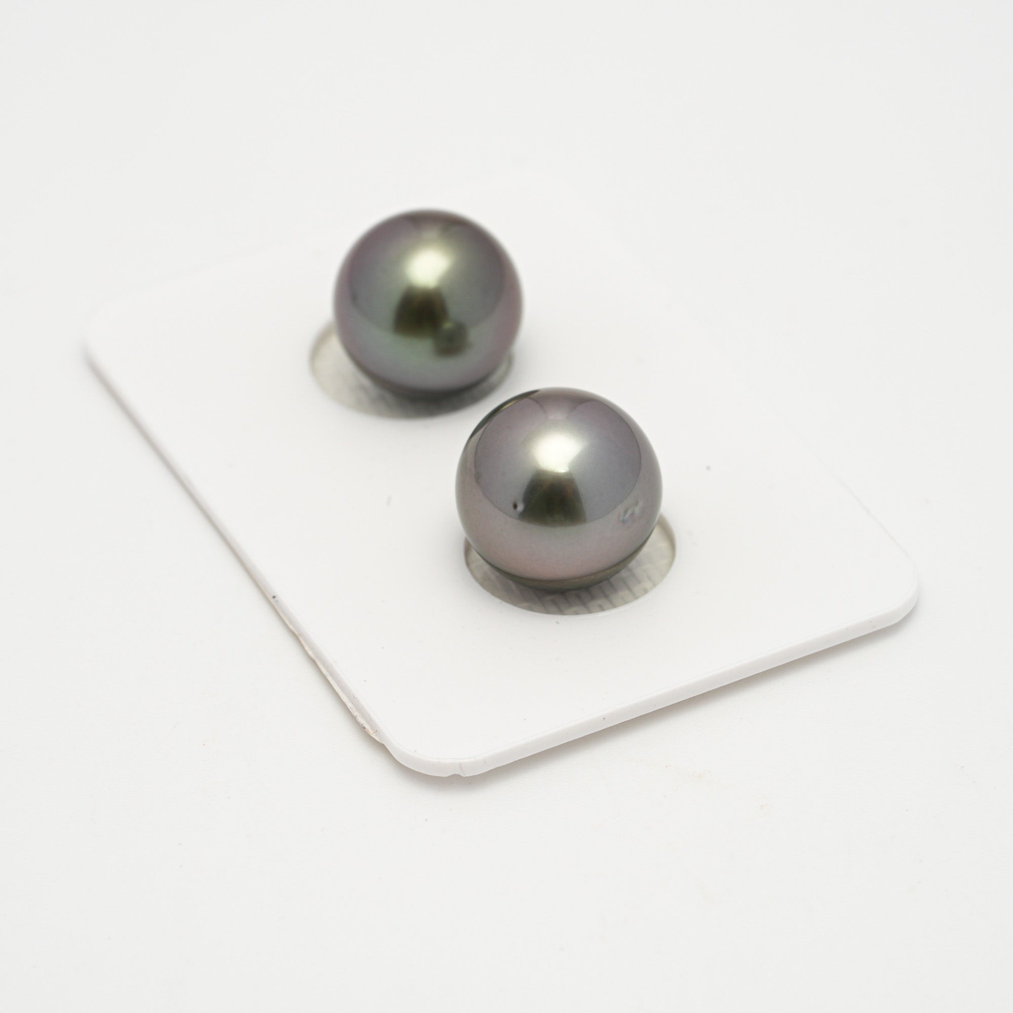 Tahitian Pearls CMWPEARLS