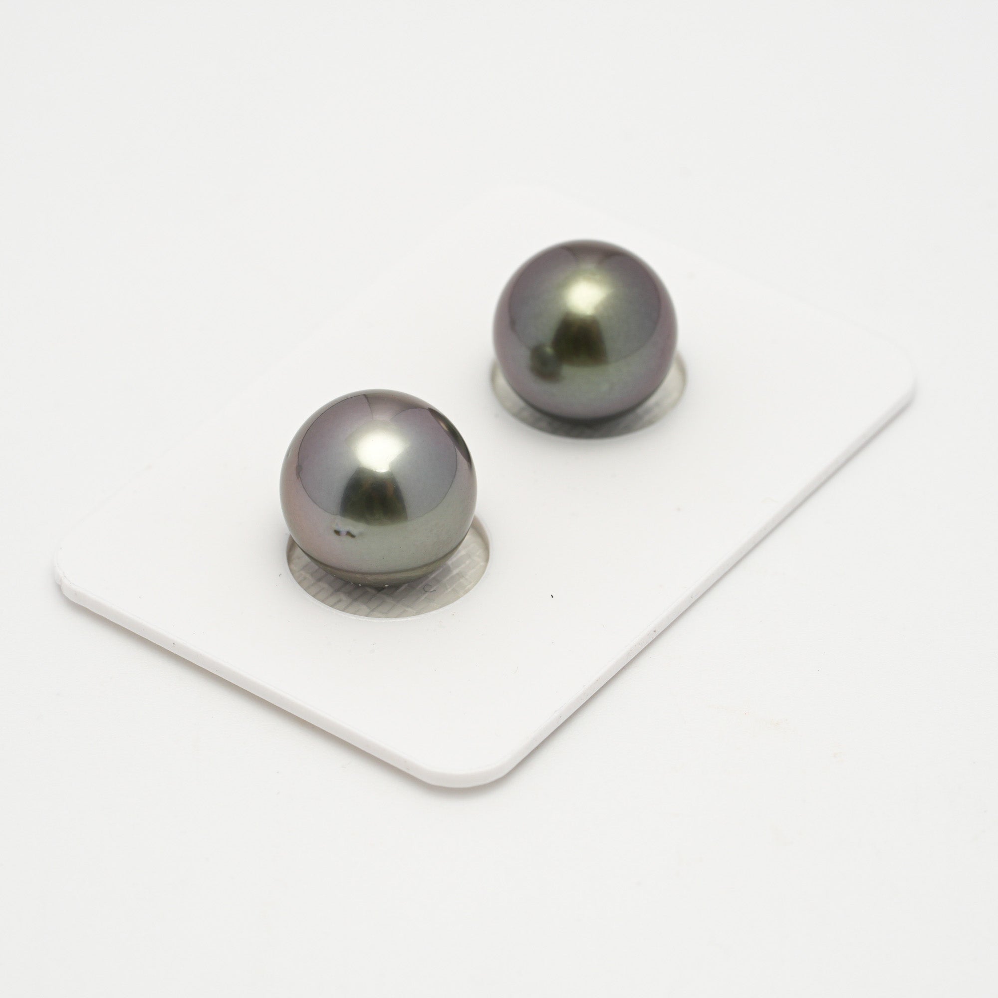 Tahitian Pearls CMWPEARLS