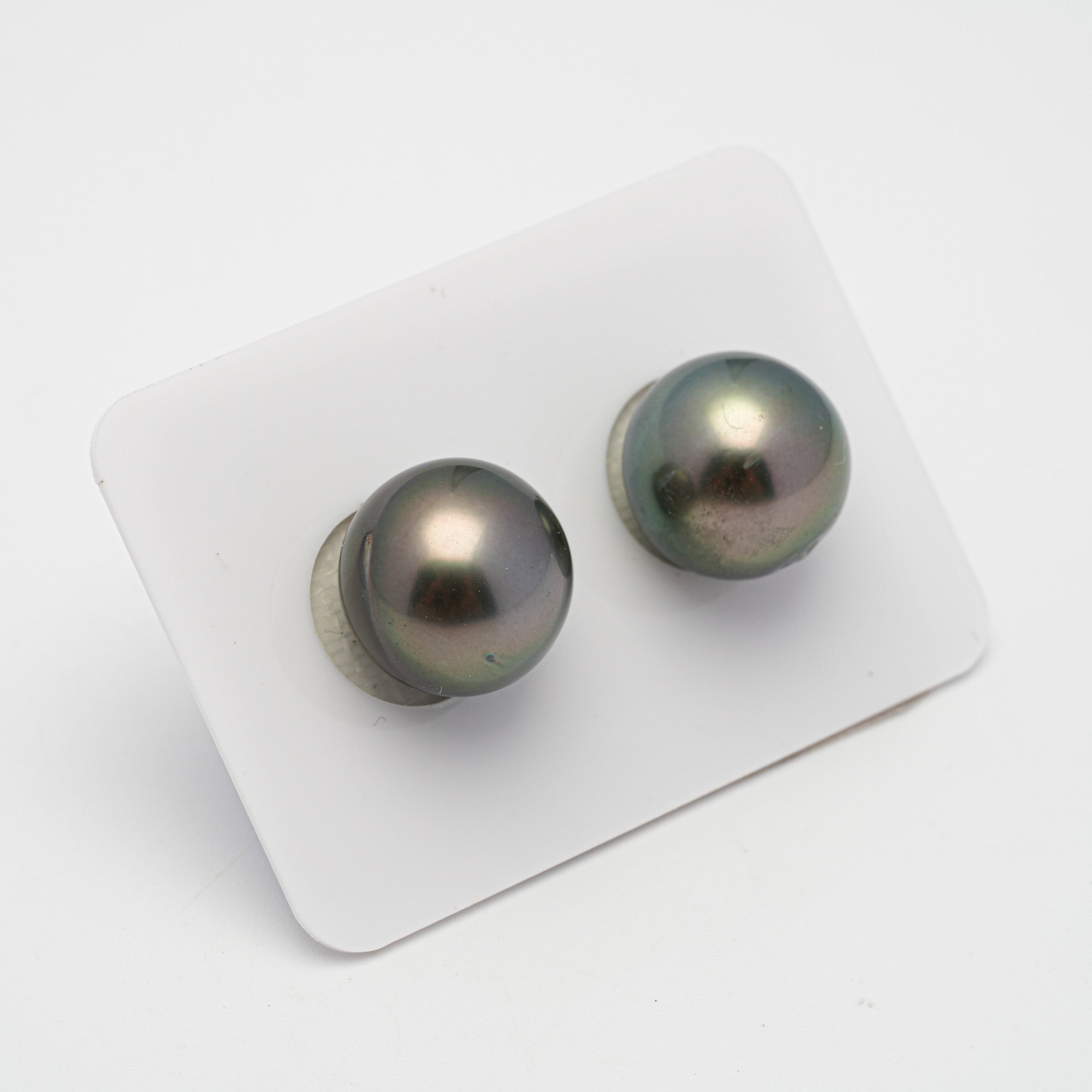 Tahitian Pearls CMWPEARLS
