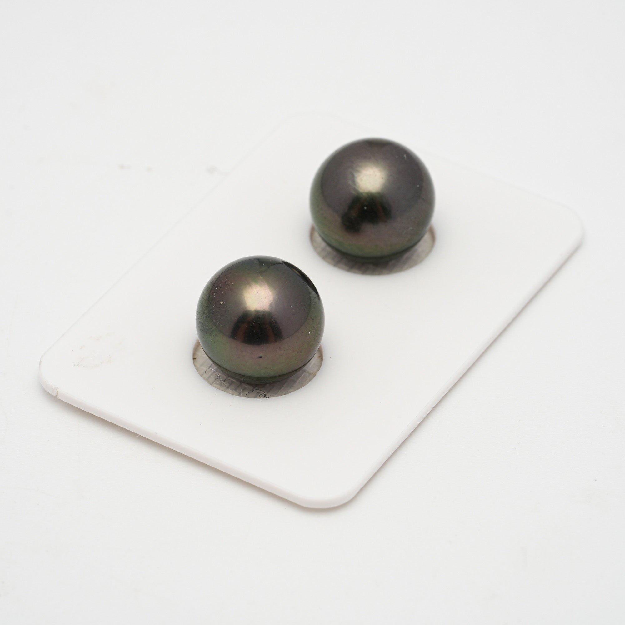 Tahitian Pearls CMWPEARLS