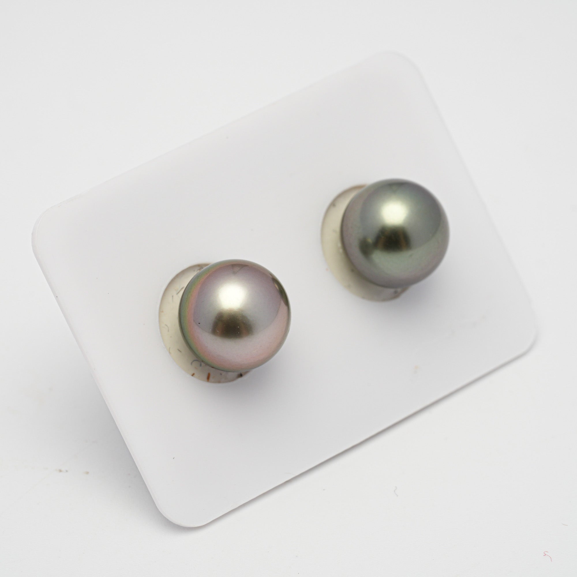 2pcs Light 11.2mm - RSR AAA/AA Quality Tahitian Pearl Pair ER1515 TH1