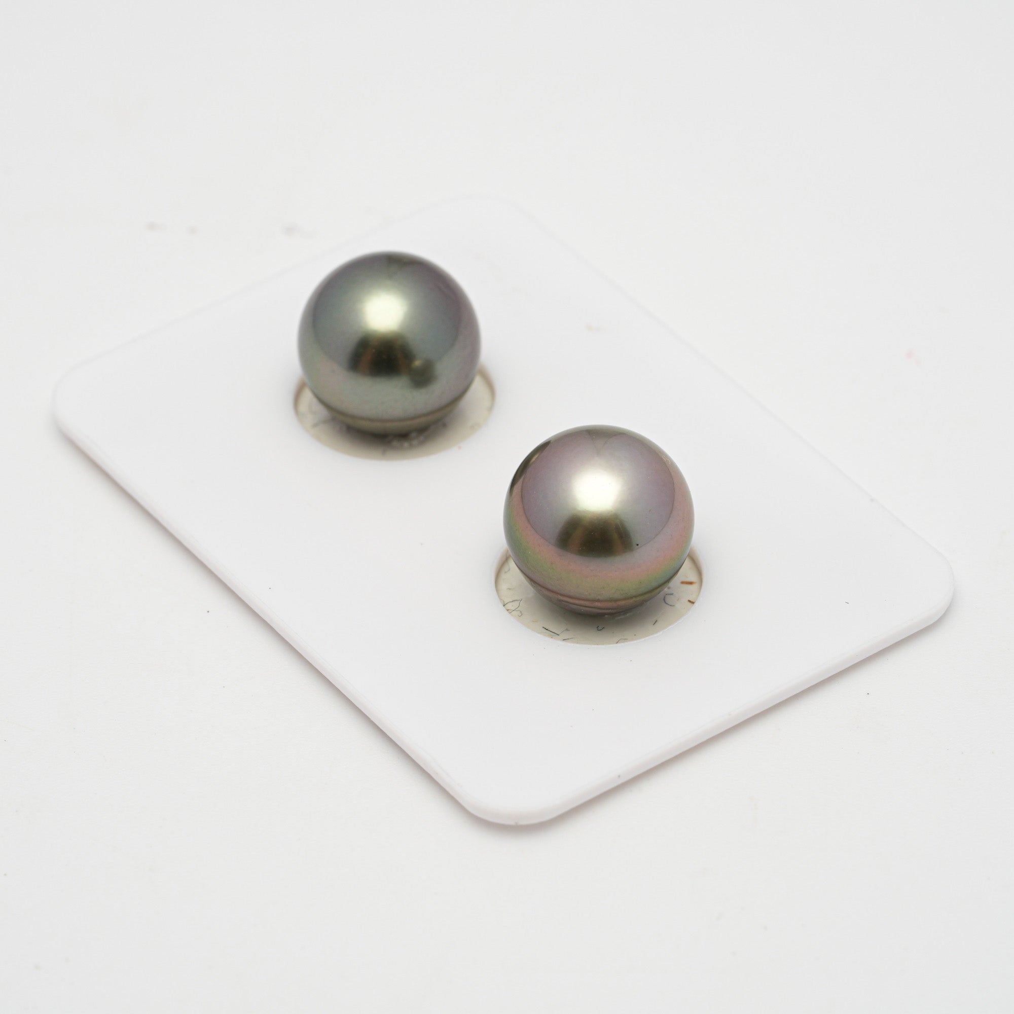 2pcs Light 11.2mm - RSR AAA/AA Quality Tahitian Pearl Pair ER1515 TH1