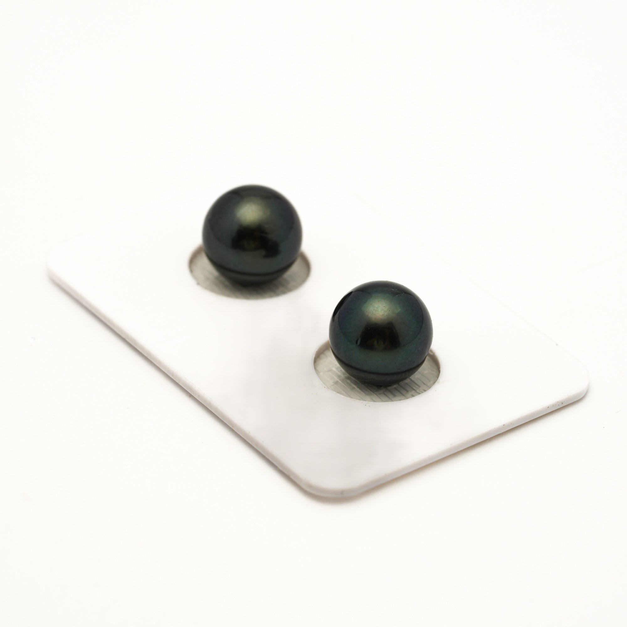 Tahitian Pearls CMWPEARLS
