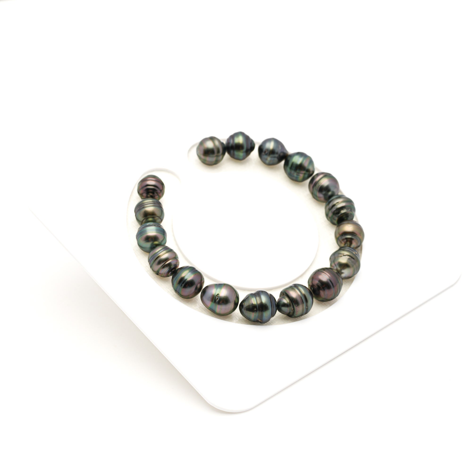 17pcs "Mid Luster" Green Mix 8-10mm - CL AAA Quality Tahitian Pearl Bracelet BR2516 LP3