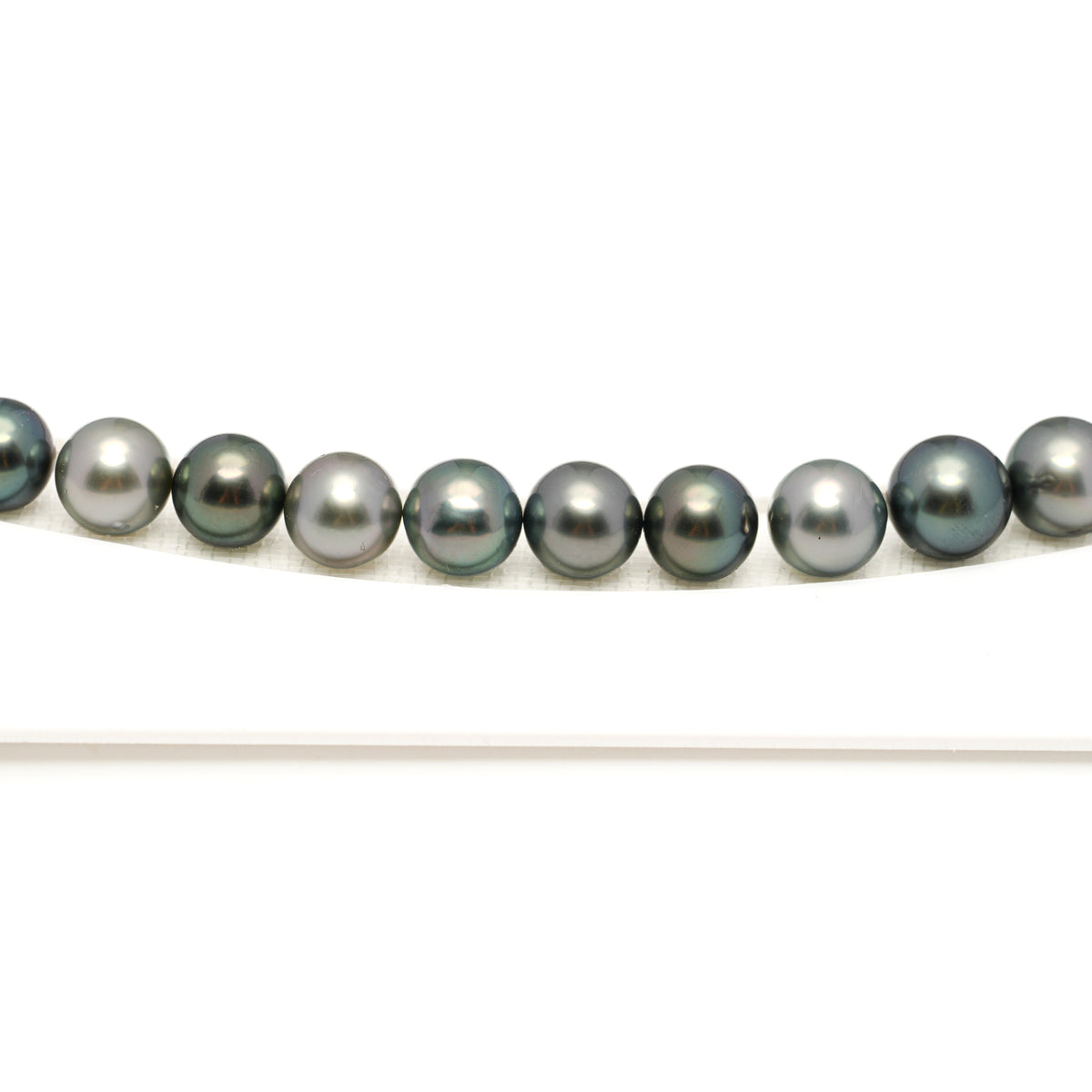 48pcs Green 8-9mm - SR/NR AAA/AA Quality Tahitian Pearl Necklace NL1801 LP5