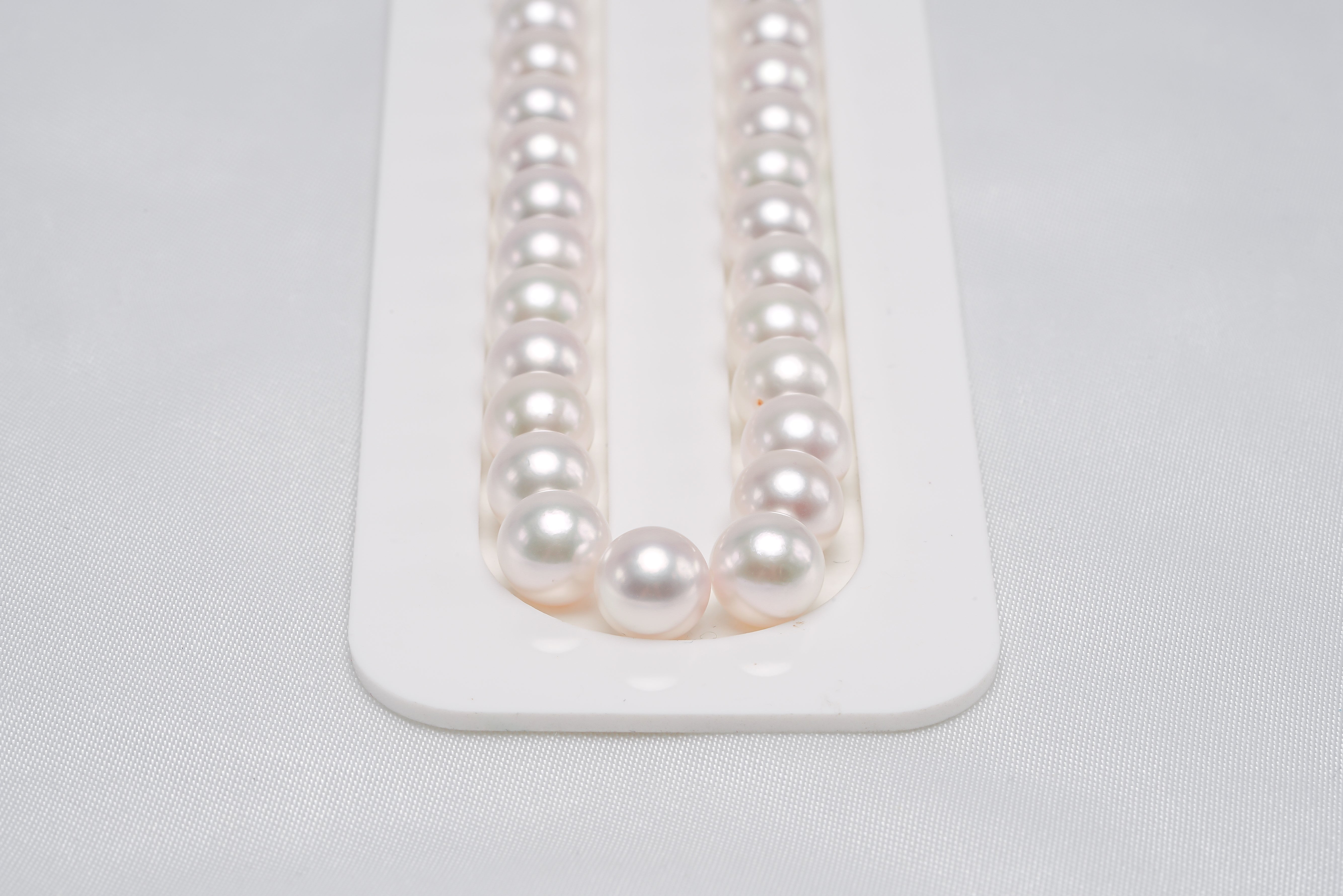 45pcs Akoya Necklace 8.5-8.9mm AAA/AA High luster White Japanese Pearl - Loose Pearl jewelry wholesale