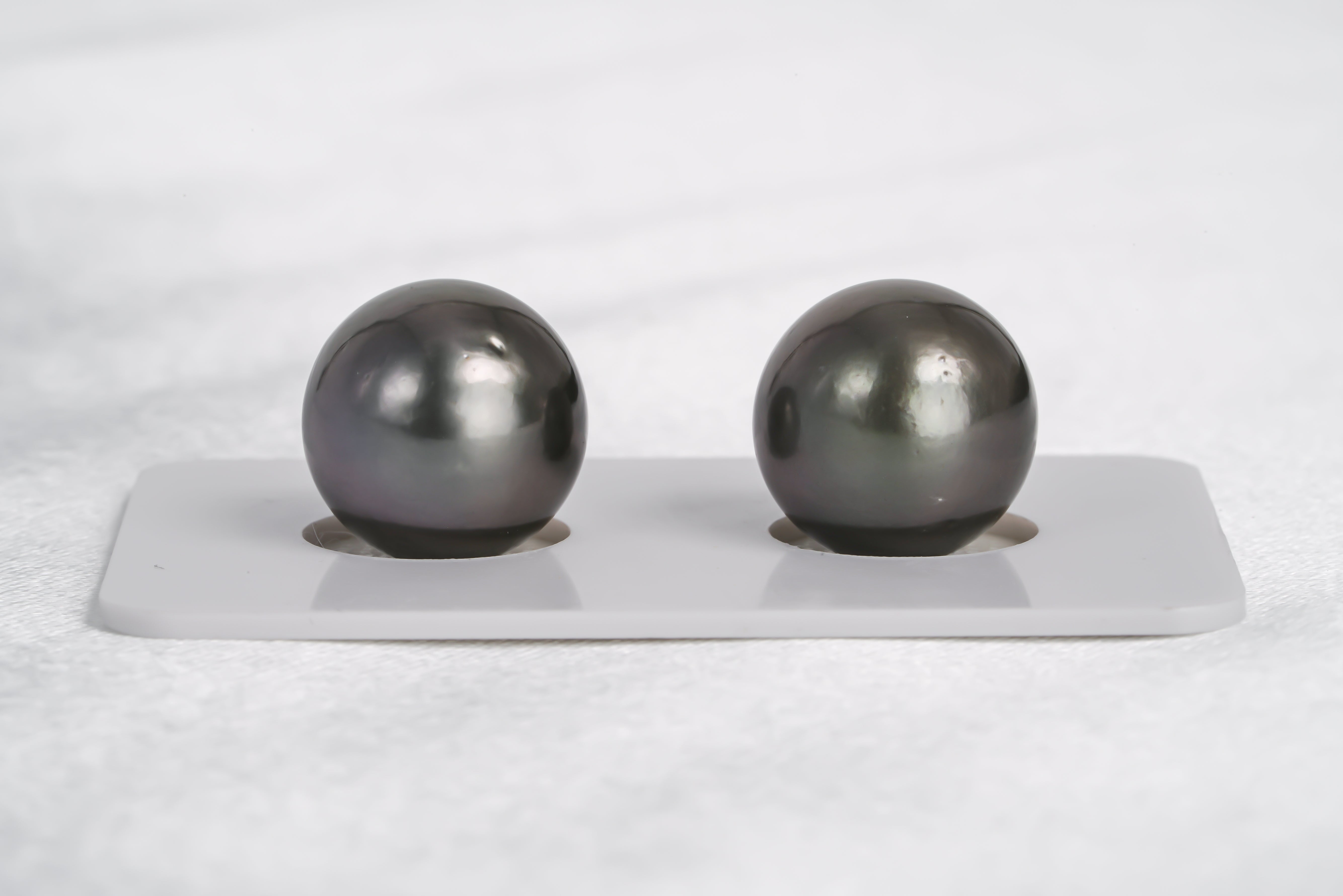 Dark Matched Pair - Round 12mm AA quality Tahitian Pearl - Loose Pearl jewelry wholesale
