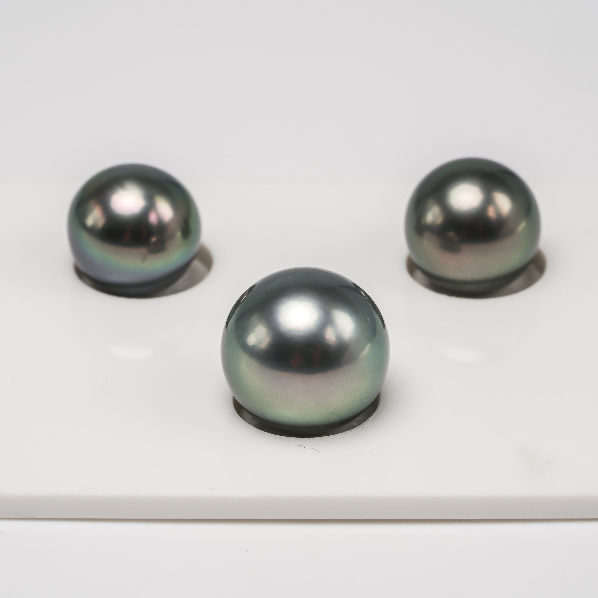 Tahitian Pearls CMWPEARLS