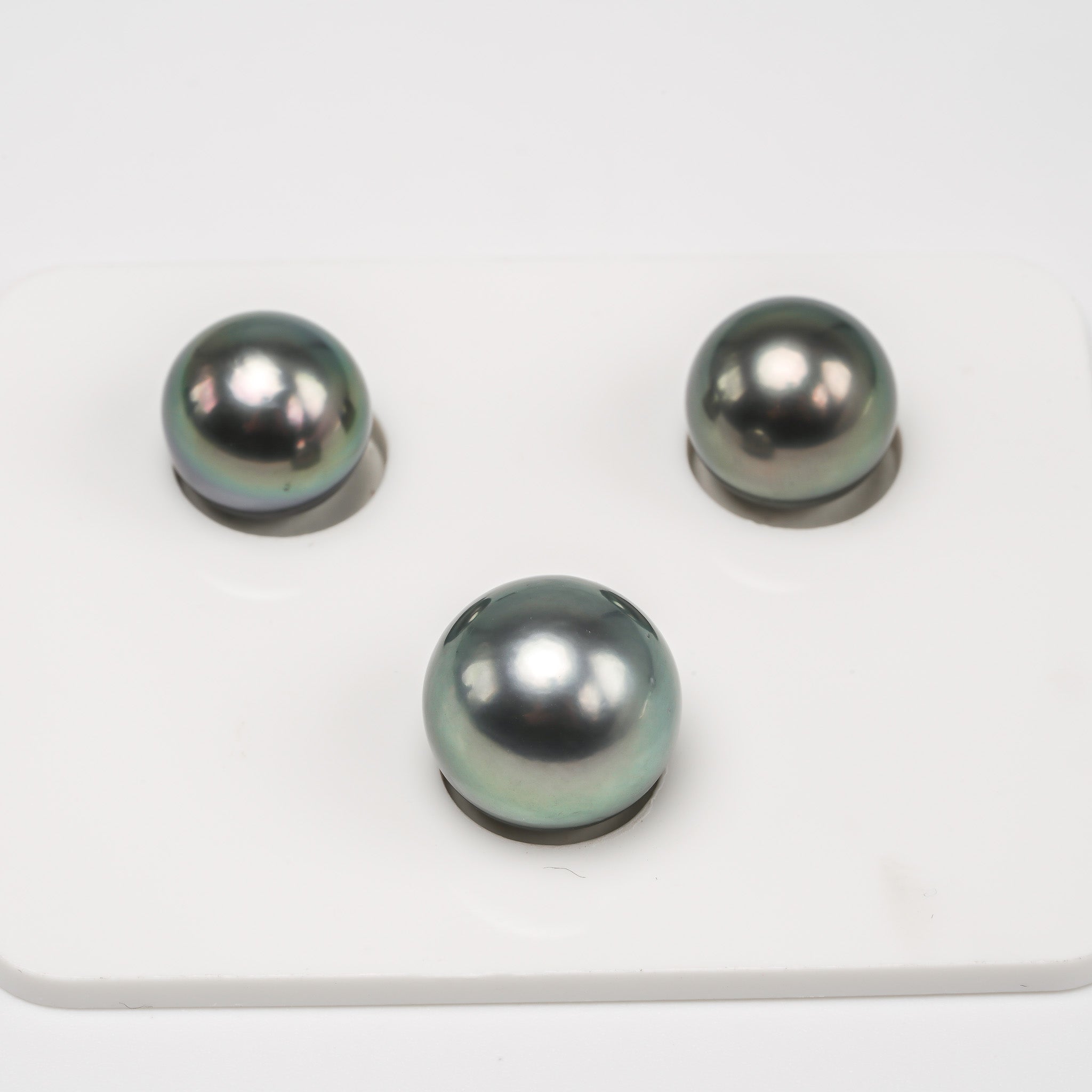 3pcs Green 10-12mm - RSR AAA/AA Quality Tahitian Pearl Trio Set ER1126