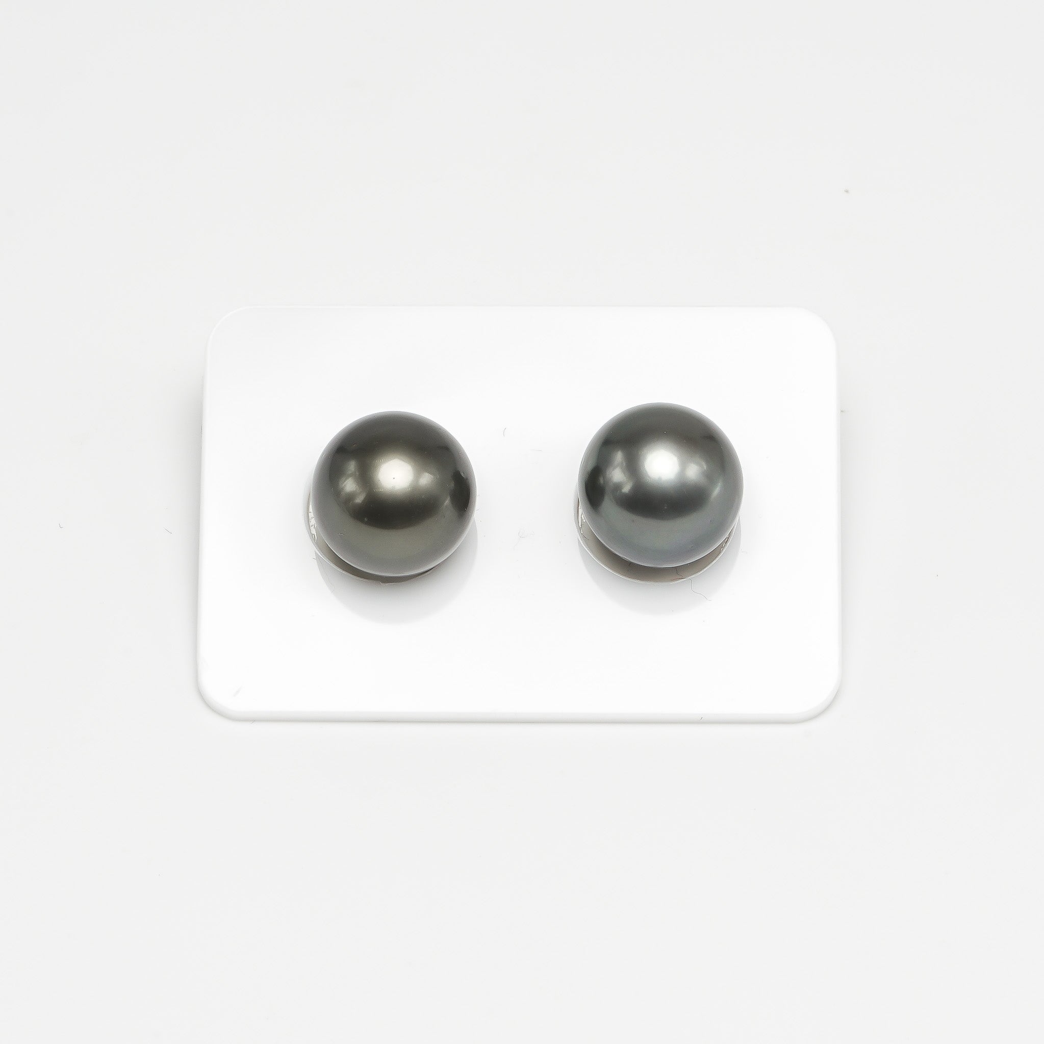 Tahitian Pearls CMWPEARLS