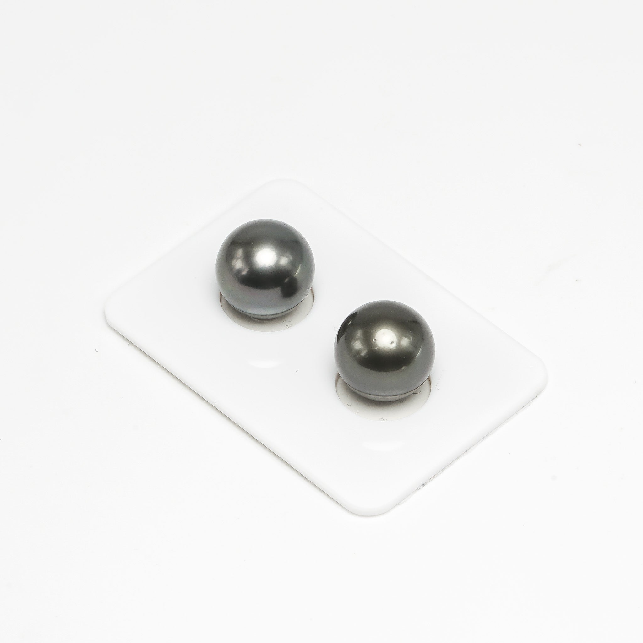 Tahitian Pearls CMWPEARLS