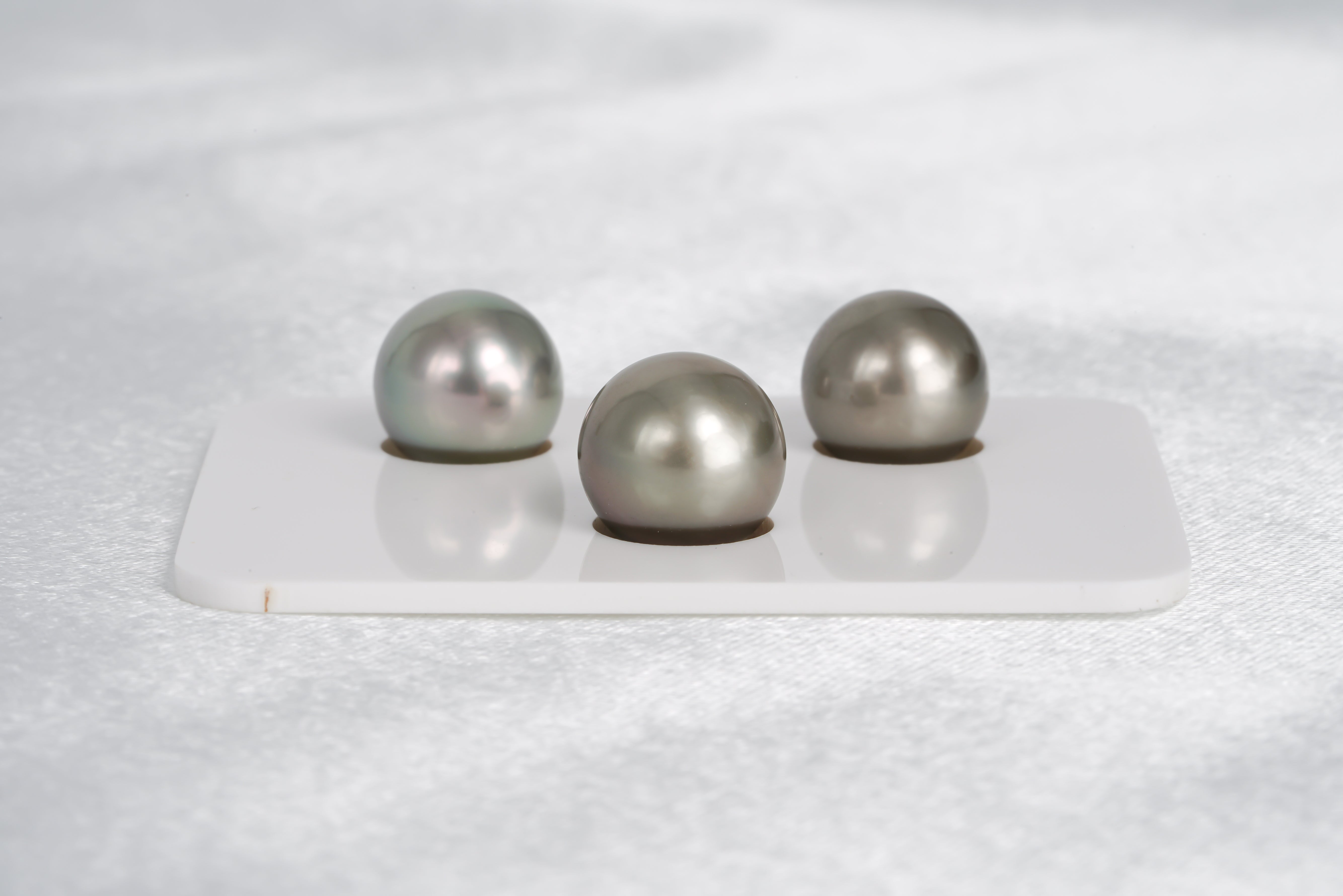 Olive Green Trio Set - Semi-Round/Near-Round 11mm AAA quality Tahitian Pearl - Loose Pearl jewelry wholesale