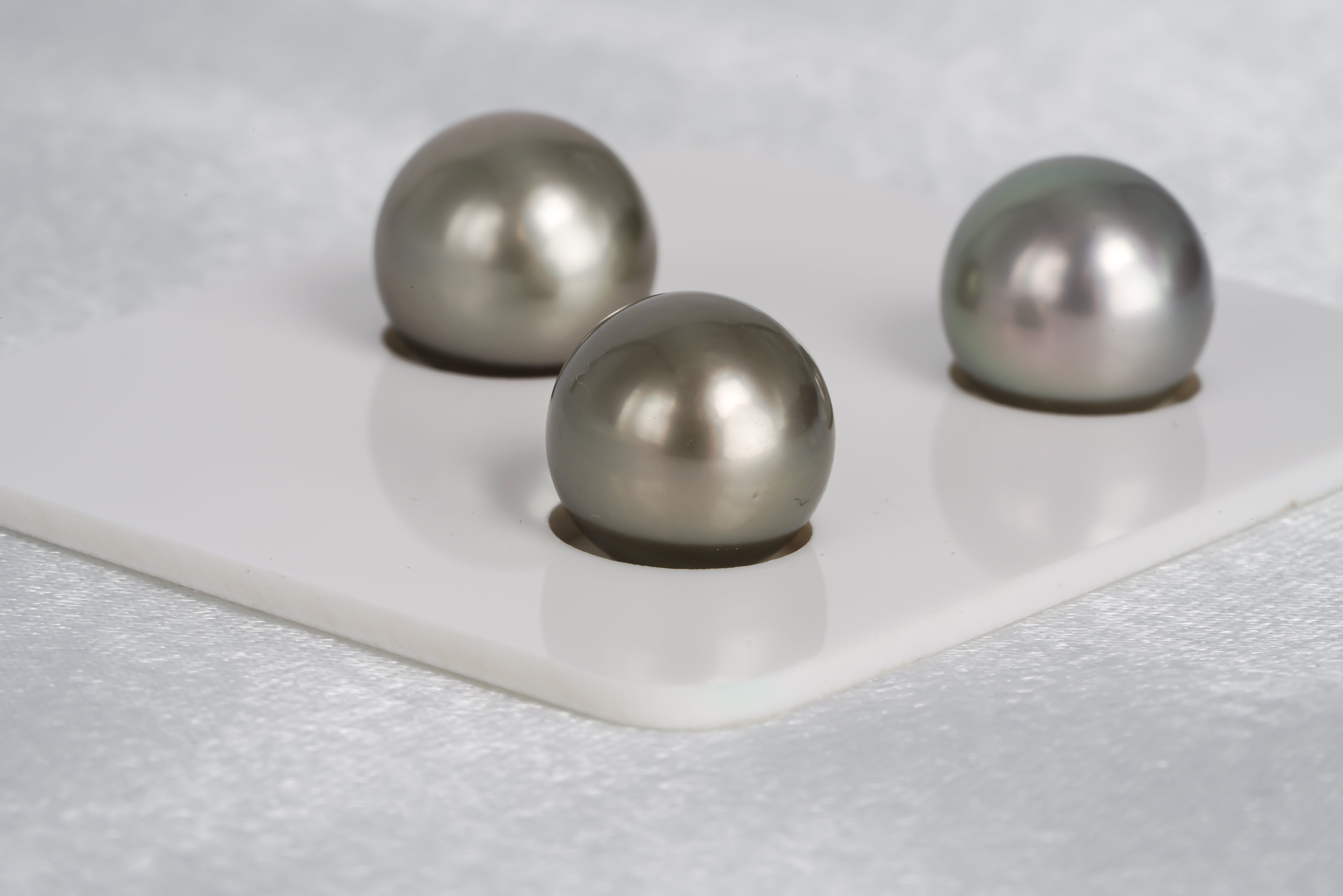 Olive Green Trio Set - Semi-Round/Near-Round 11mm AAA quality Tahitian Pearl - Loose Pearl jewelry wholesale