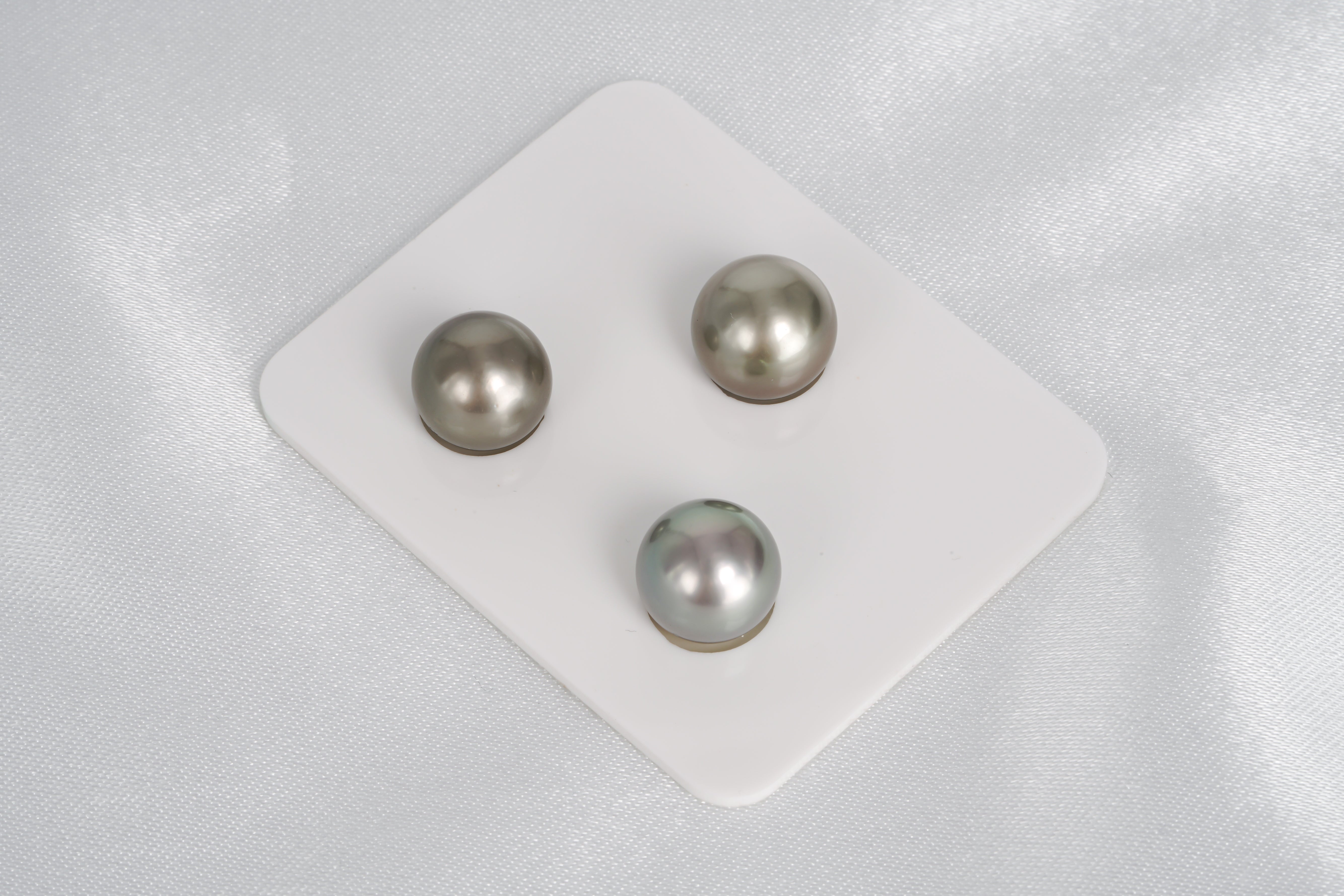 Olive Green Trio Set - Semi-Round/Near-Round 11mm AAA quality Tahitian Pearl - Loose Pearl jewelry wholesale