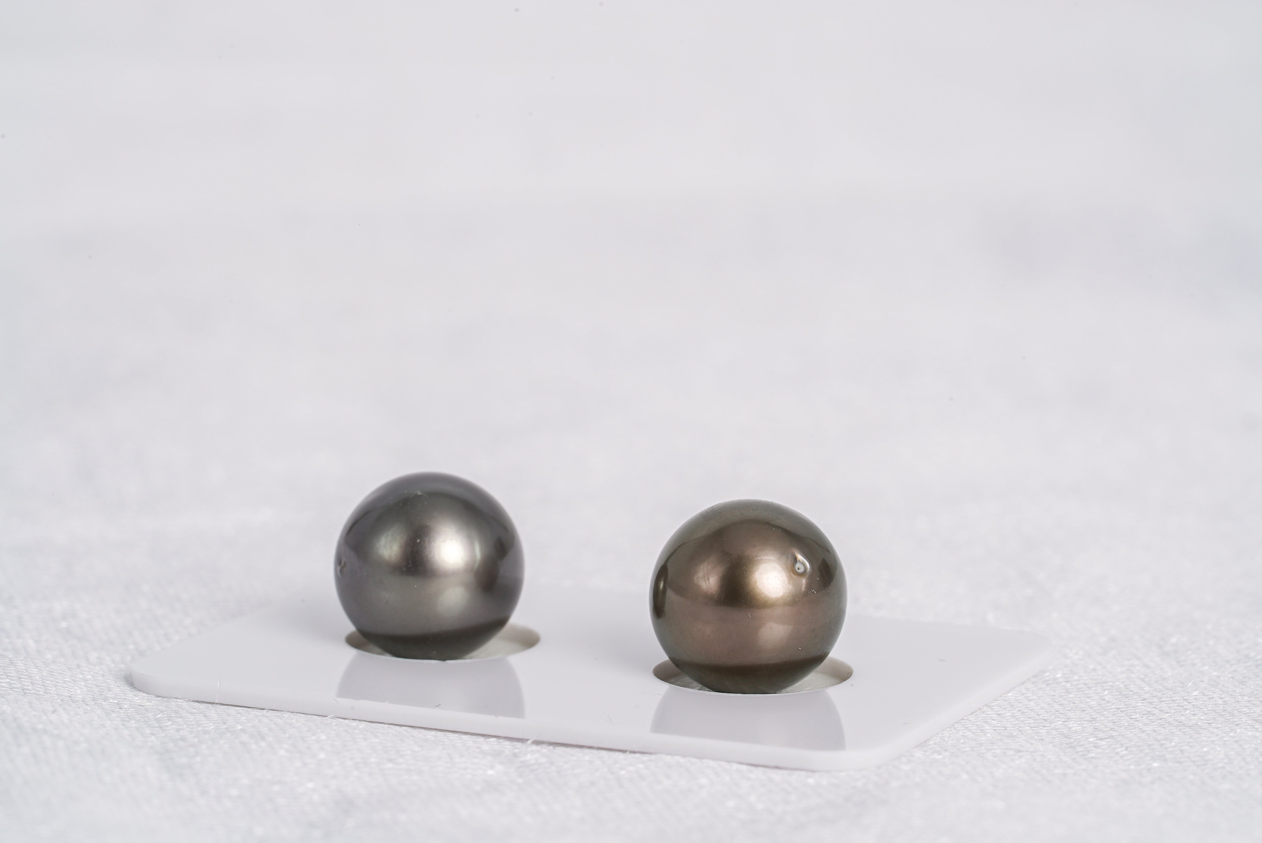 Cherry Brownish Matched Pair - Round 11mm AAA quality Tahitian Pearl - Loose Pearl jewelry wholesale