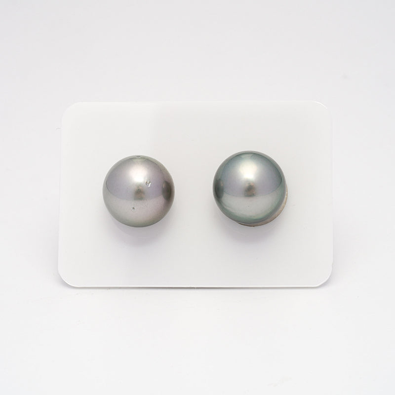 2pcs Light Green (Mismatched) 13mm - RSR AAA/AA Quality Tahitian Pearl Pair ER1268