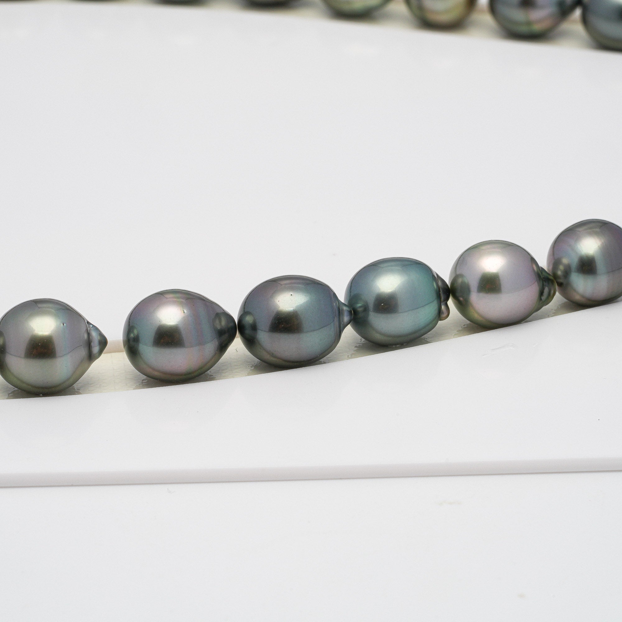 35pcs Mix 9-11mm - SB AAA/AA Quality Tahitian Pearl Necklace NL1276 HL1