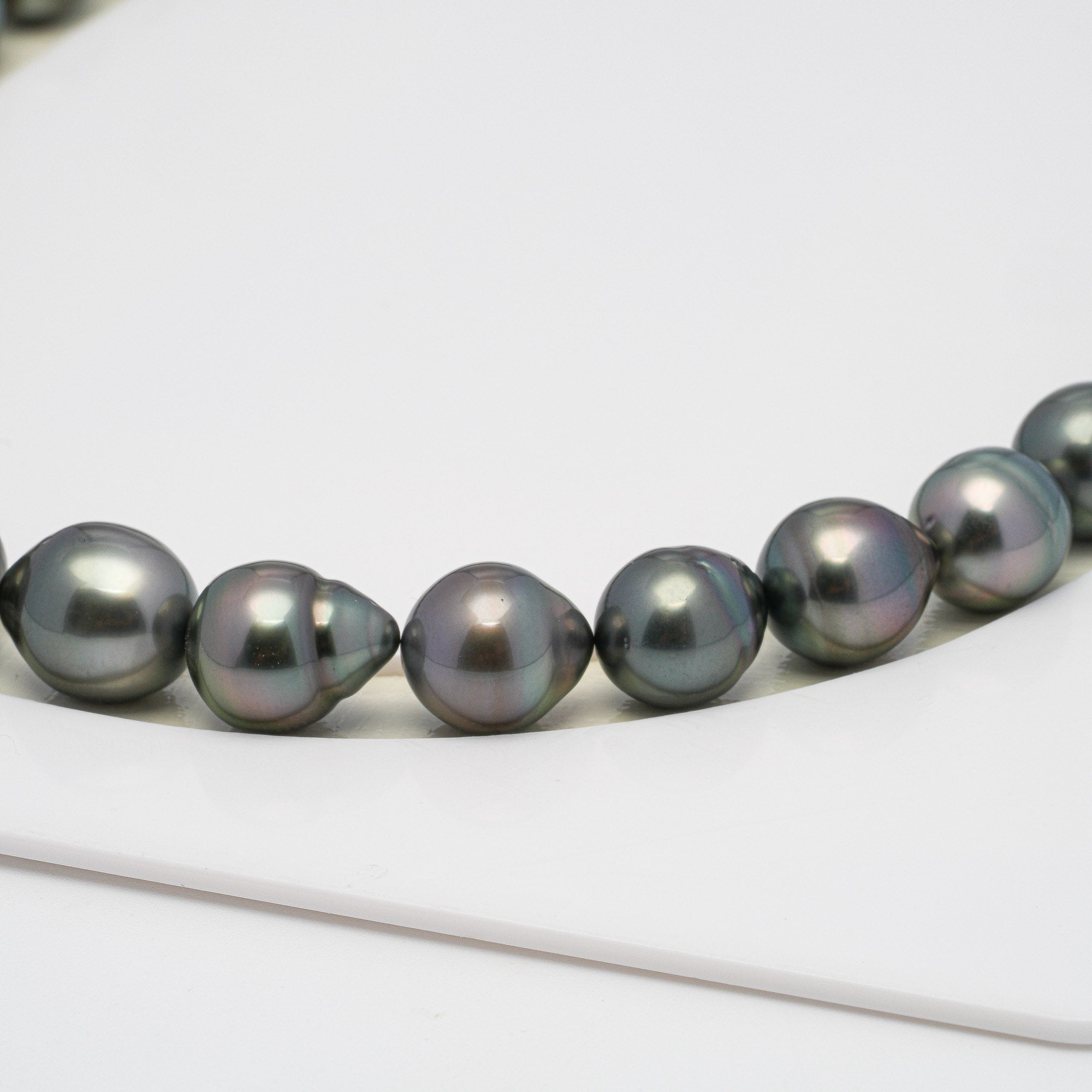 35pcs Mix 9-11mm - SB AAA/AA Quality Tahitian Pearl Necklace NL1276 HL1