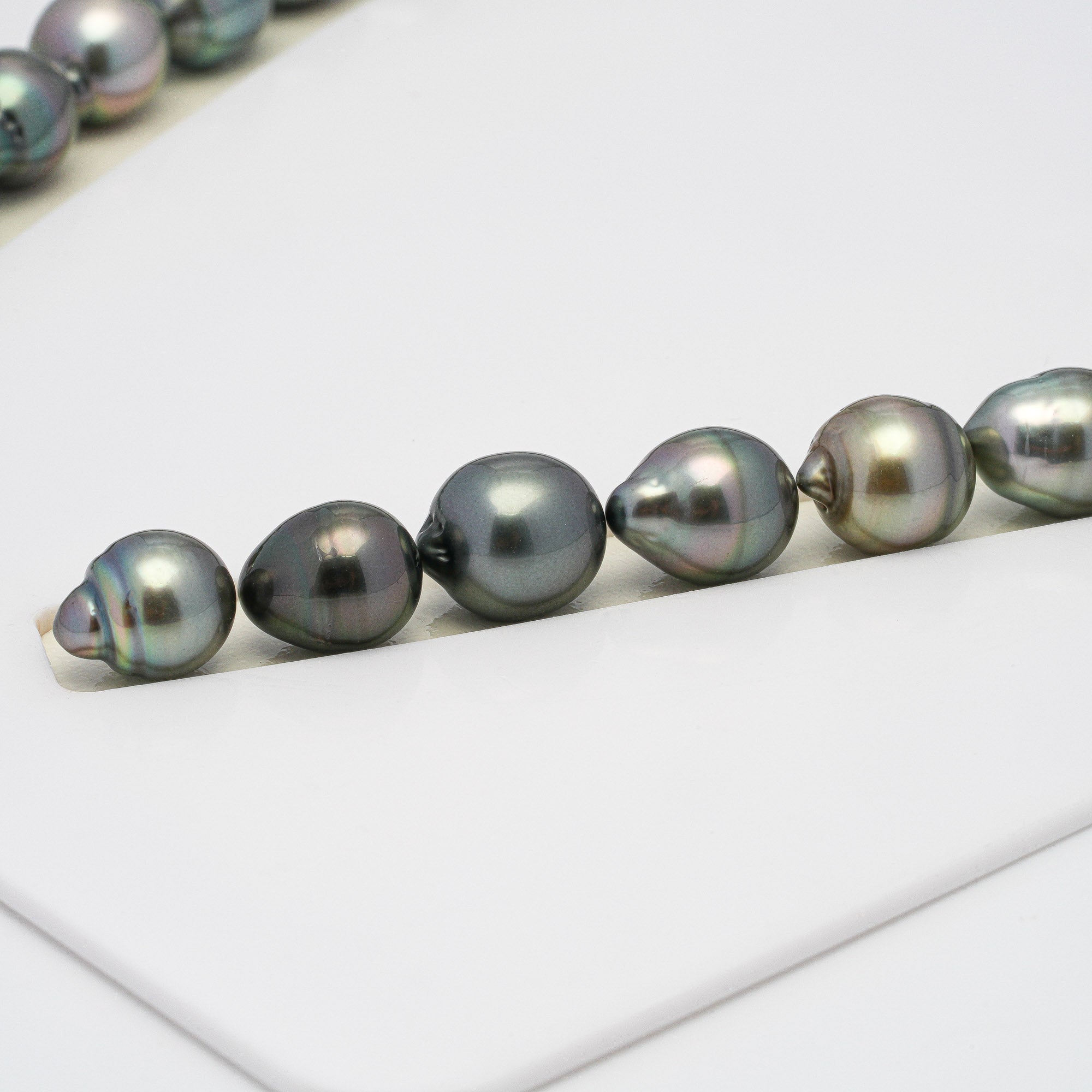 35pcs Mix 9-11mm - SB AAA/AA Quality Tahitian Pearl Necklace NL1276 HL1