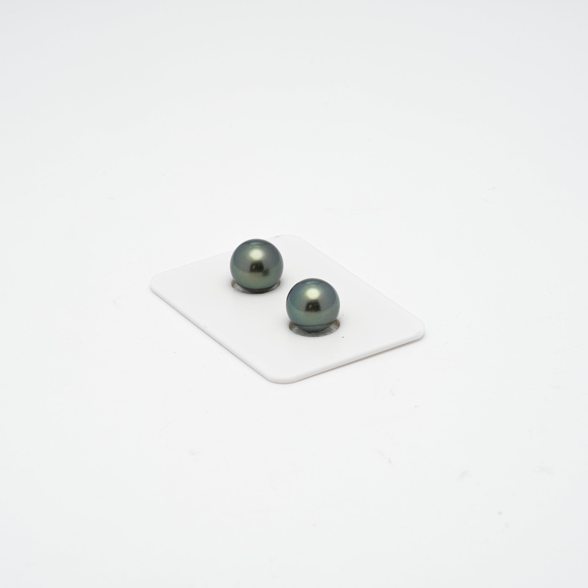 2pcs Green 10-10.2mm - SR AAA/AA Quality Tahitian Pearl Pair ER1330 A87