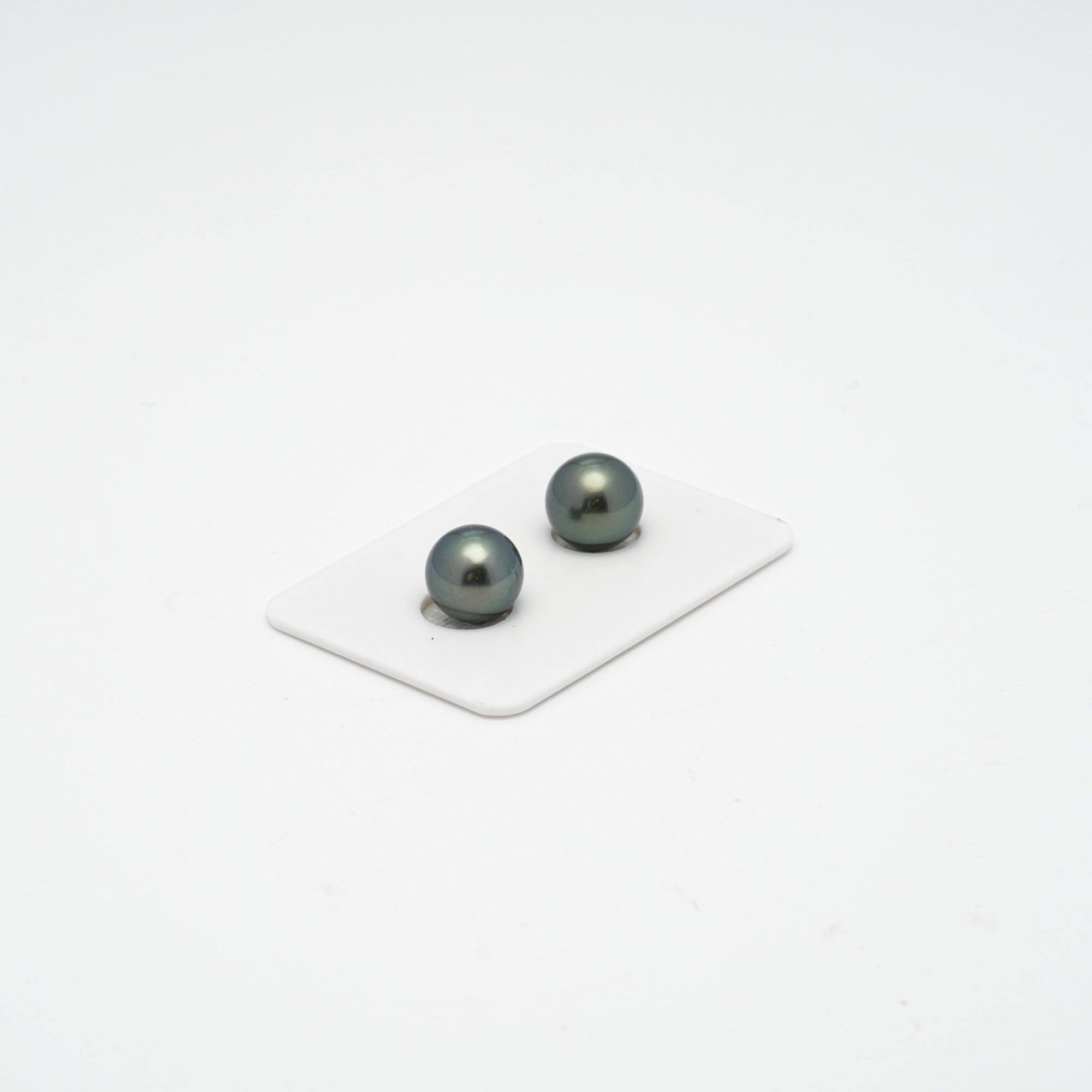 2pcs Green 10-10.2mm - SR AAA/AA Quality Tahitian Pearl Pair ER1330 A87