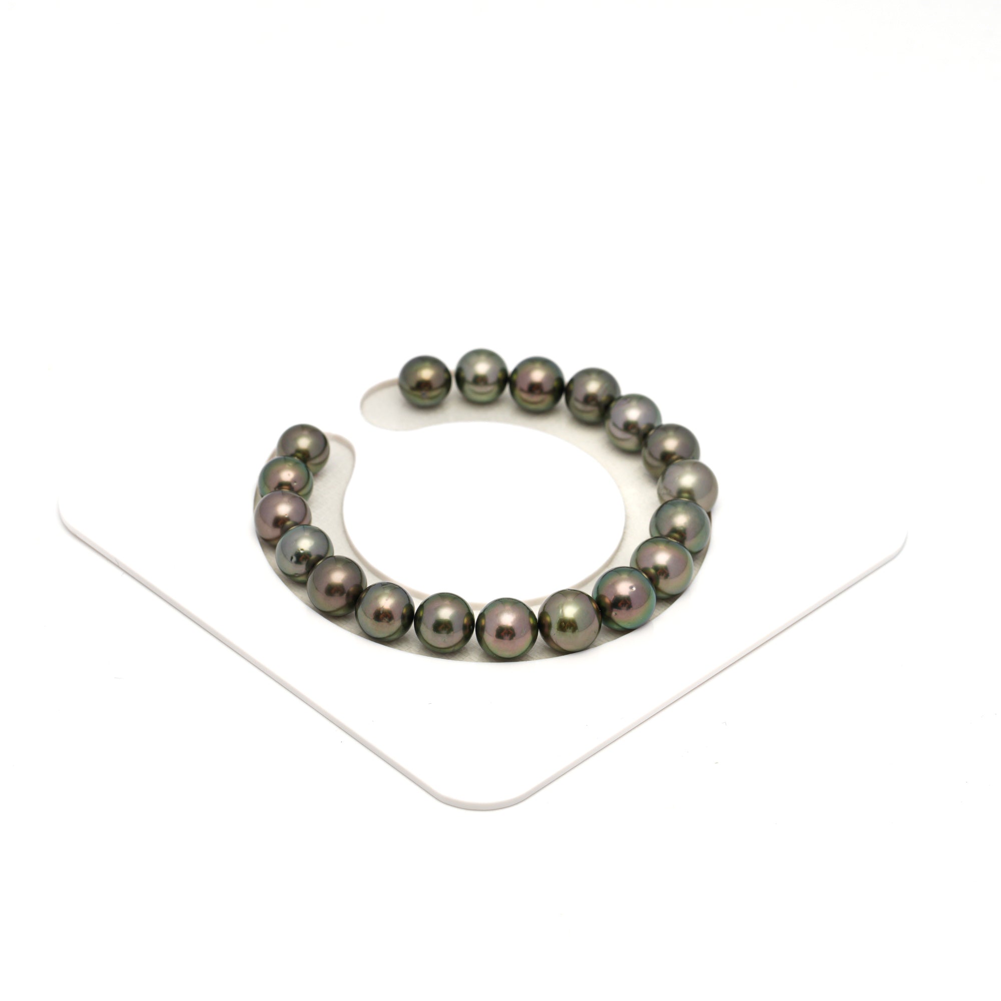 19pcs Olive Green 8-9mm - SR/NR AAA/AA Quality Tahitian Pearl Bracelet BR2344 OR13