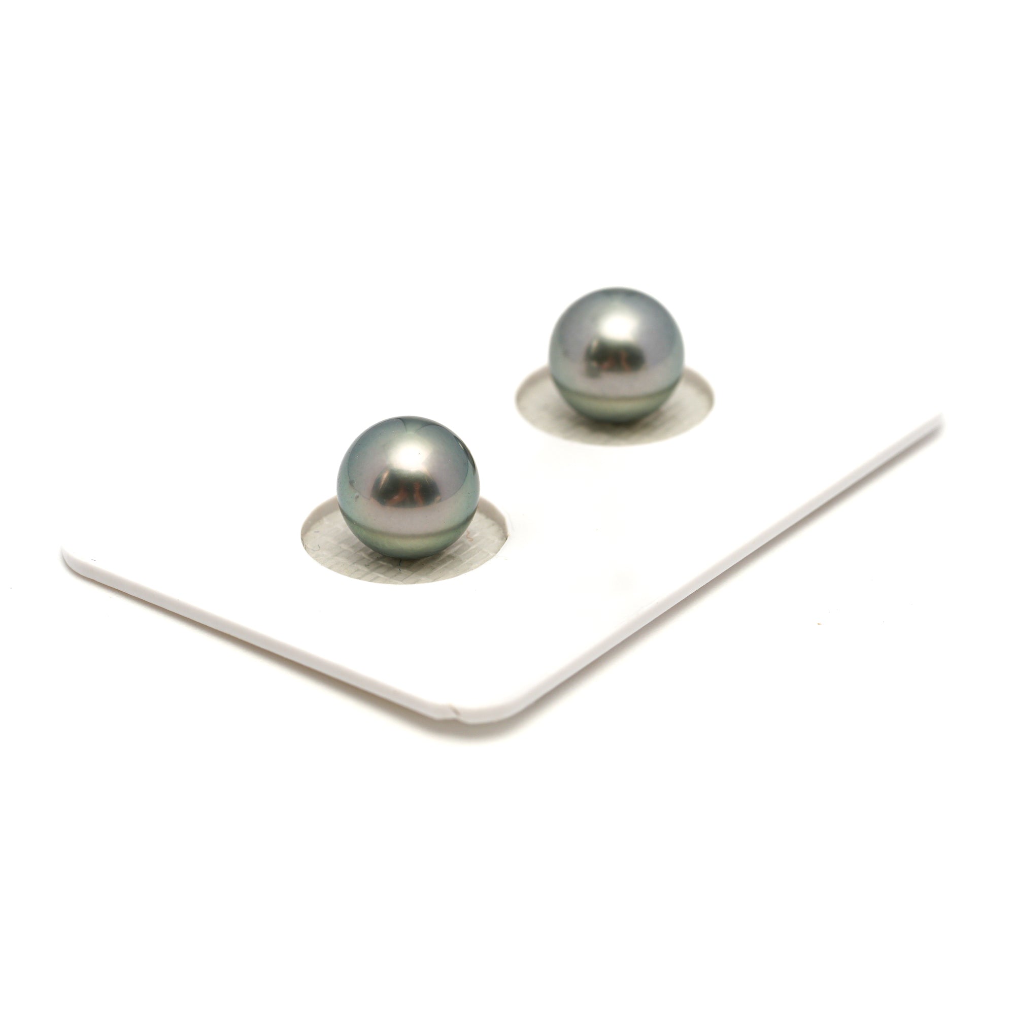 2pcs Silver Green 8.4mm - RSR AAA Quality Tahitian Pearl Pair ER1828 OR13